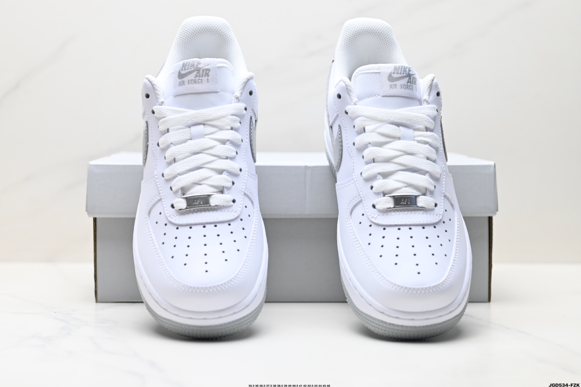 NIKE AIR FORCE 1‘07 LV8 FJ4146-100