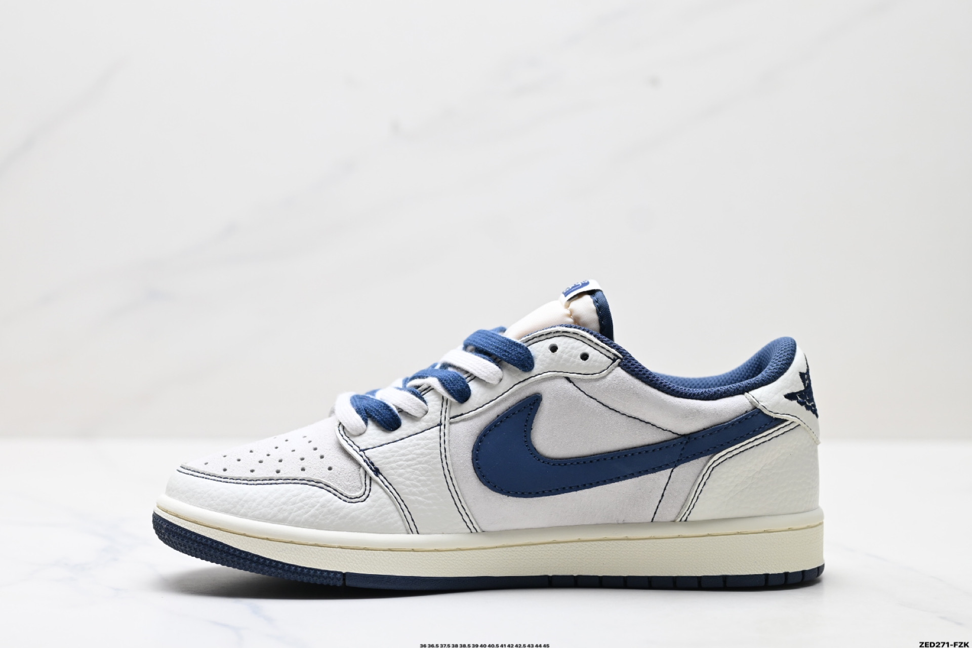 Nike Air Jordan 1 x Travis Scott AJ1倒勾 乔一倒钩 ‘DIY’定制 耐克 低帮文化篮球鞋 XZ5749-001