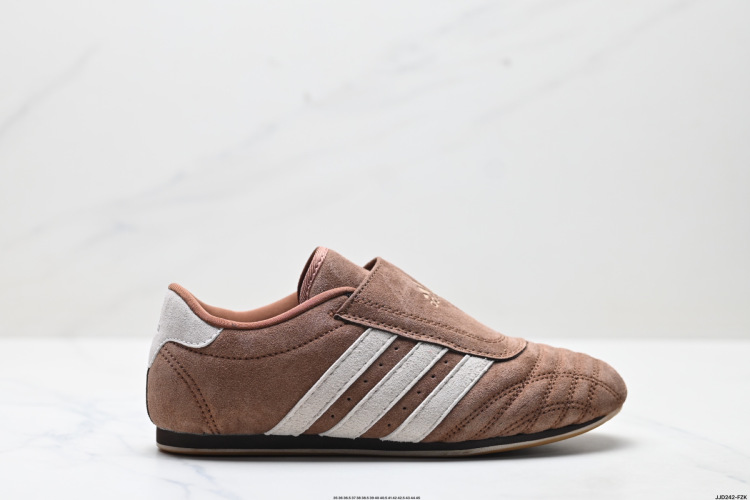 Adidas Originals Taekwondo Low-Top Training Shoes - Comfort & Durability 1 Adidas Originals Taekwondo Training Shoes – Comfort, Grip, Style – JQ3605