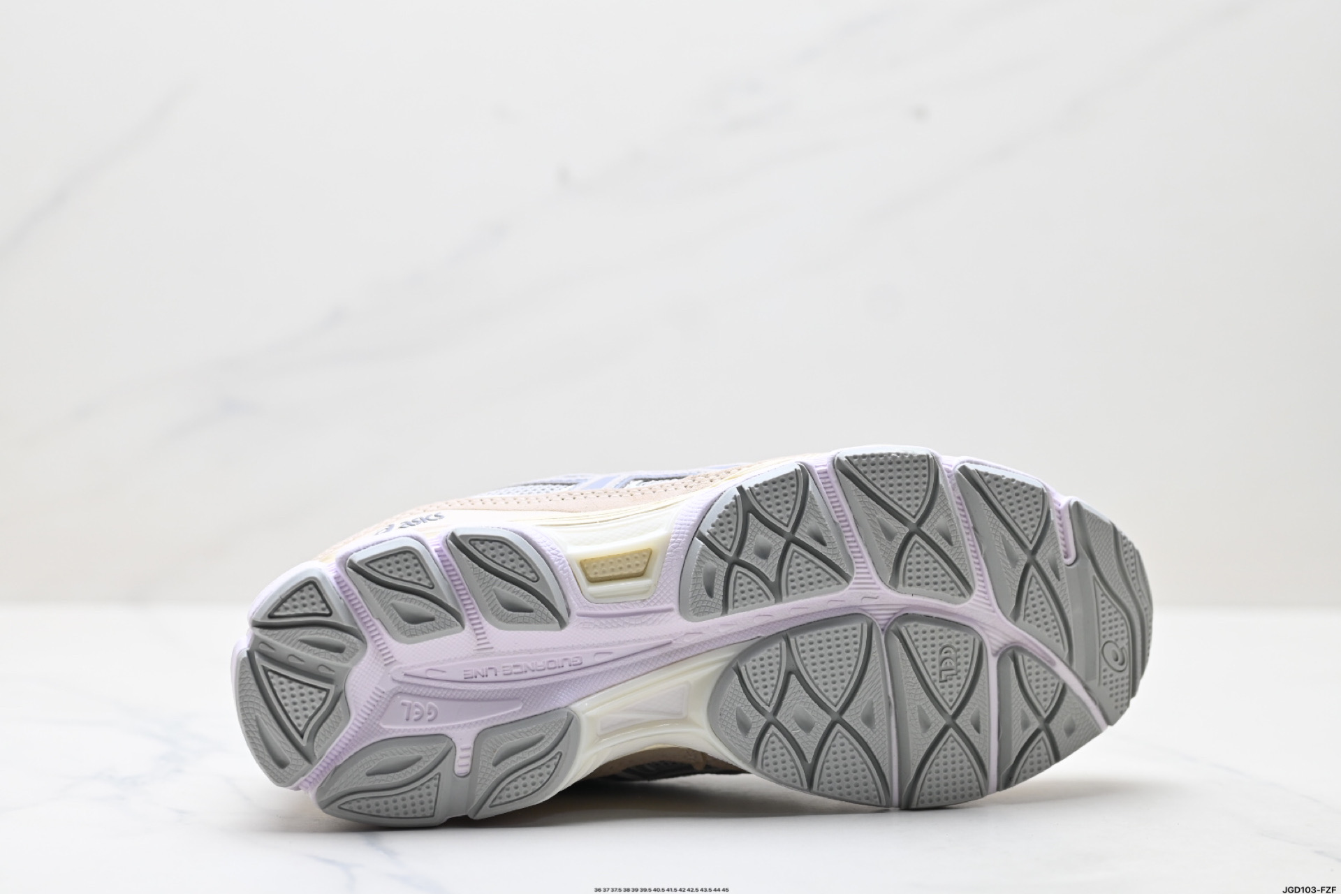 190 ASICS GEL-NYC 亚瑟士 透气网眼鞋面 1203A280-100