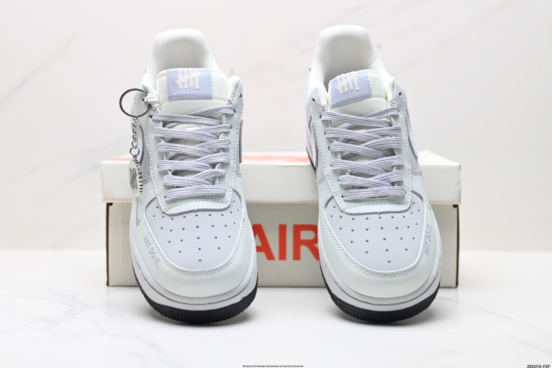 NIKE AIR FORCE 1‘07 DF0188-060