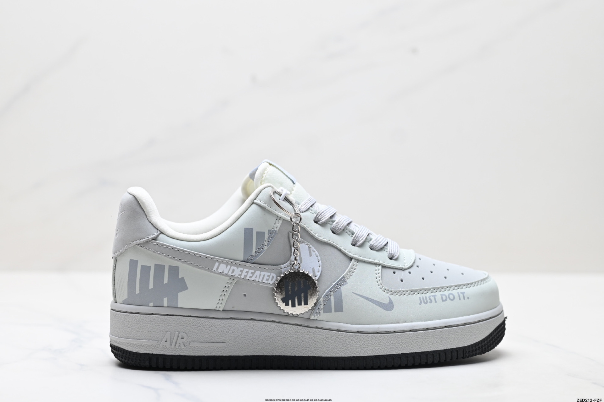 NIKE AIR FORCE 1‘07 DF0188-060