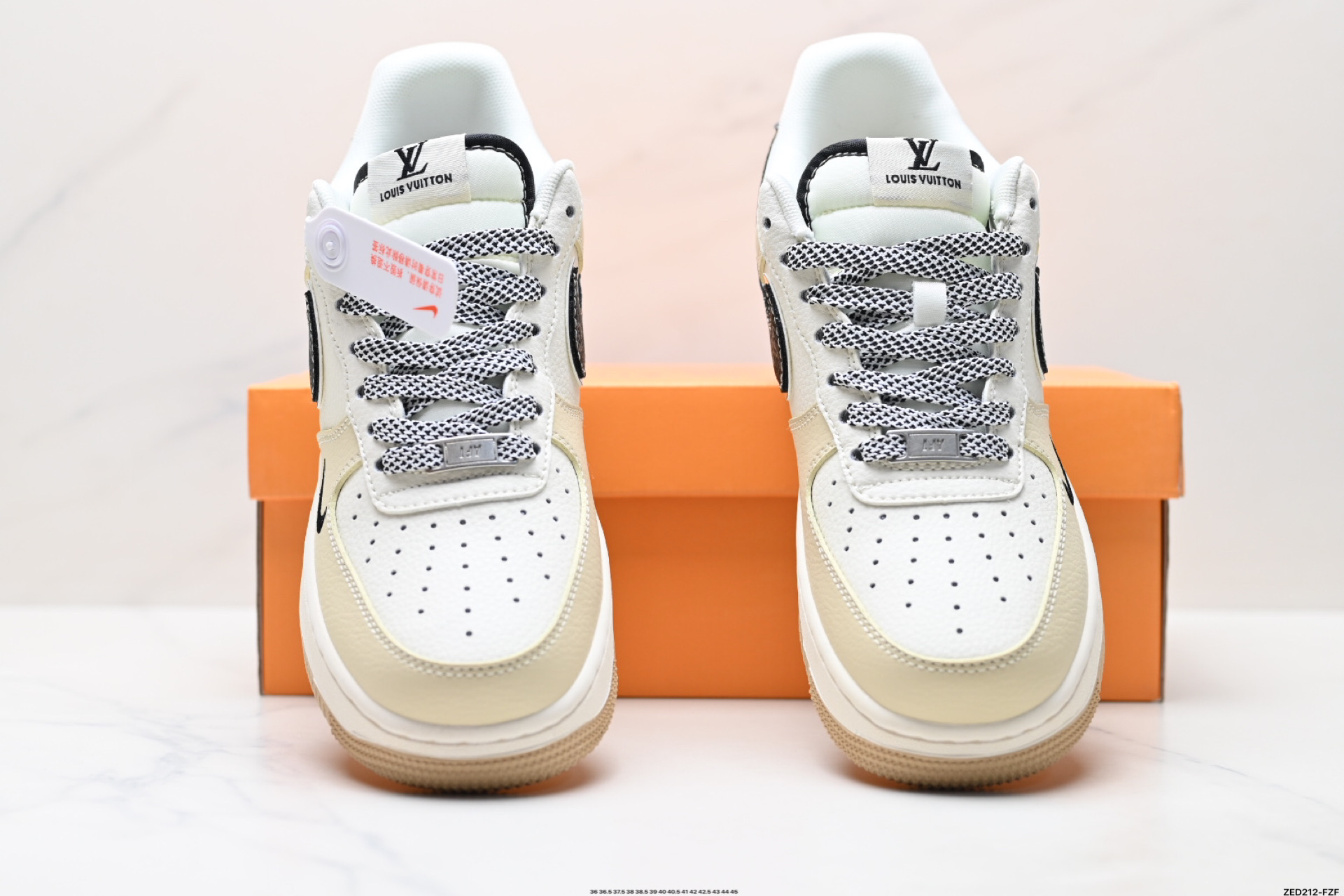 NIKE AIR FORCE 1‘07 ZH2598-308