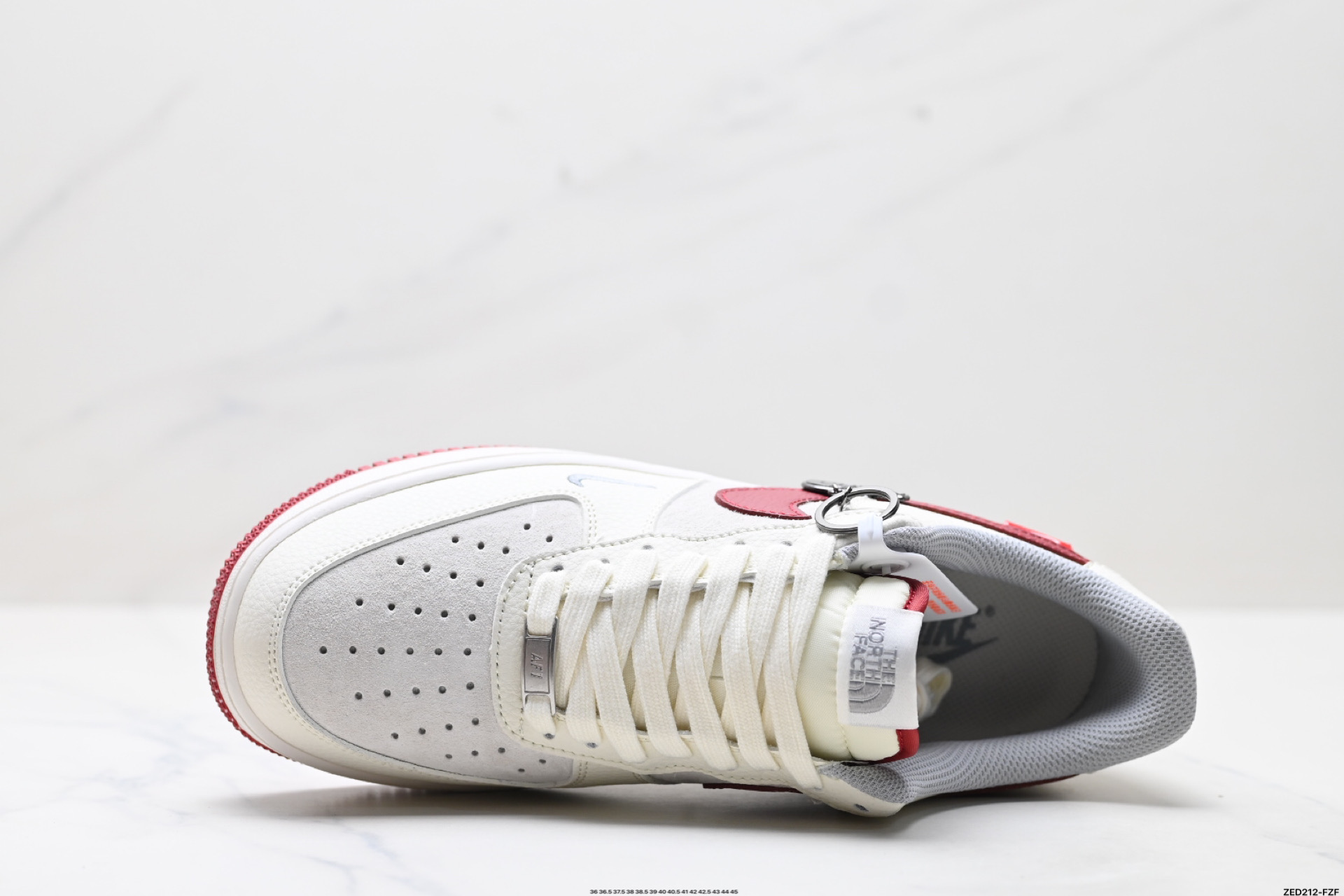 NIKE AIR FORCE 1‘07 DM6868-047