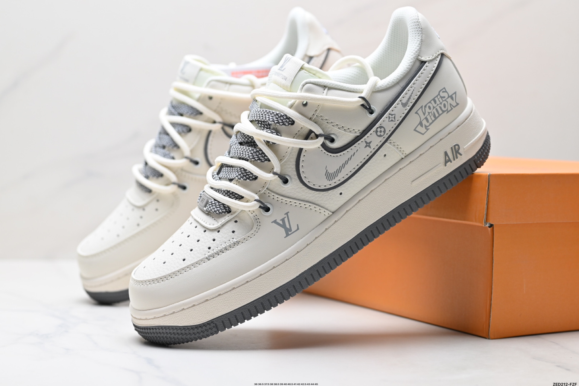 NIKE AIR FORCE 1‘07 DM6868-100
