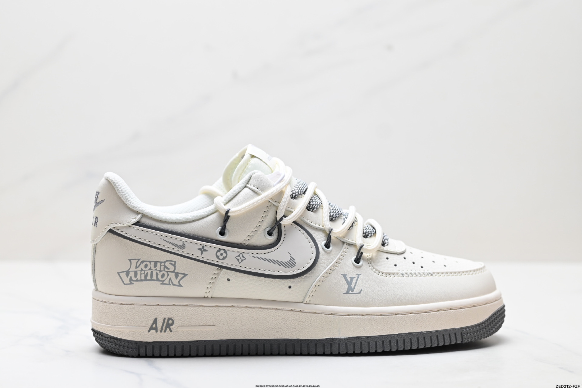 NIKE AIR FORCE 1‘07 DM6868-100