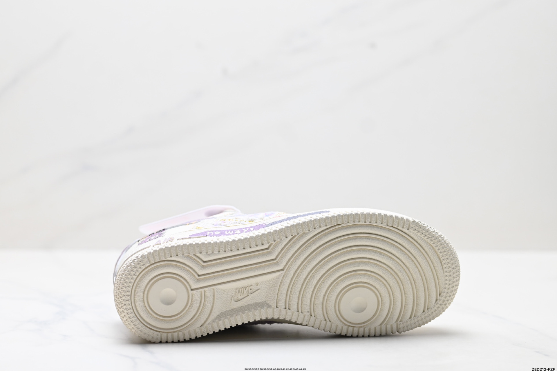NIKE AIR FORCE 1‘07 FJ7740-910