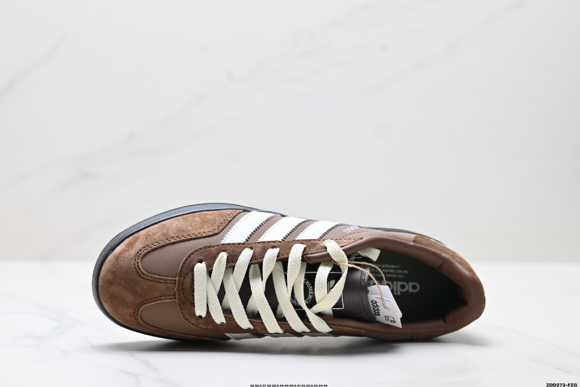 Adidas Originals Samba OG 桑巴舞系列 阿迪达斯 三叶草绅士德训足球风百搭低帮休闲运动板鞋 DD6604