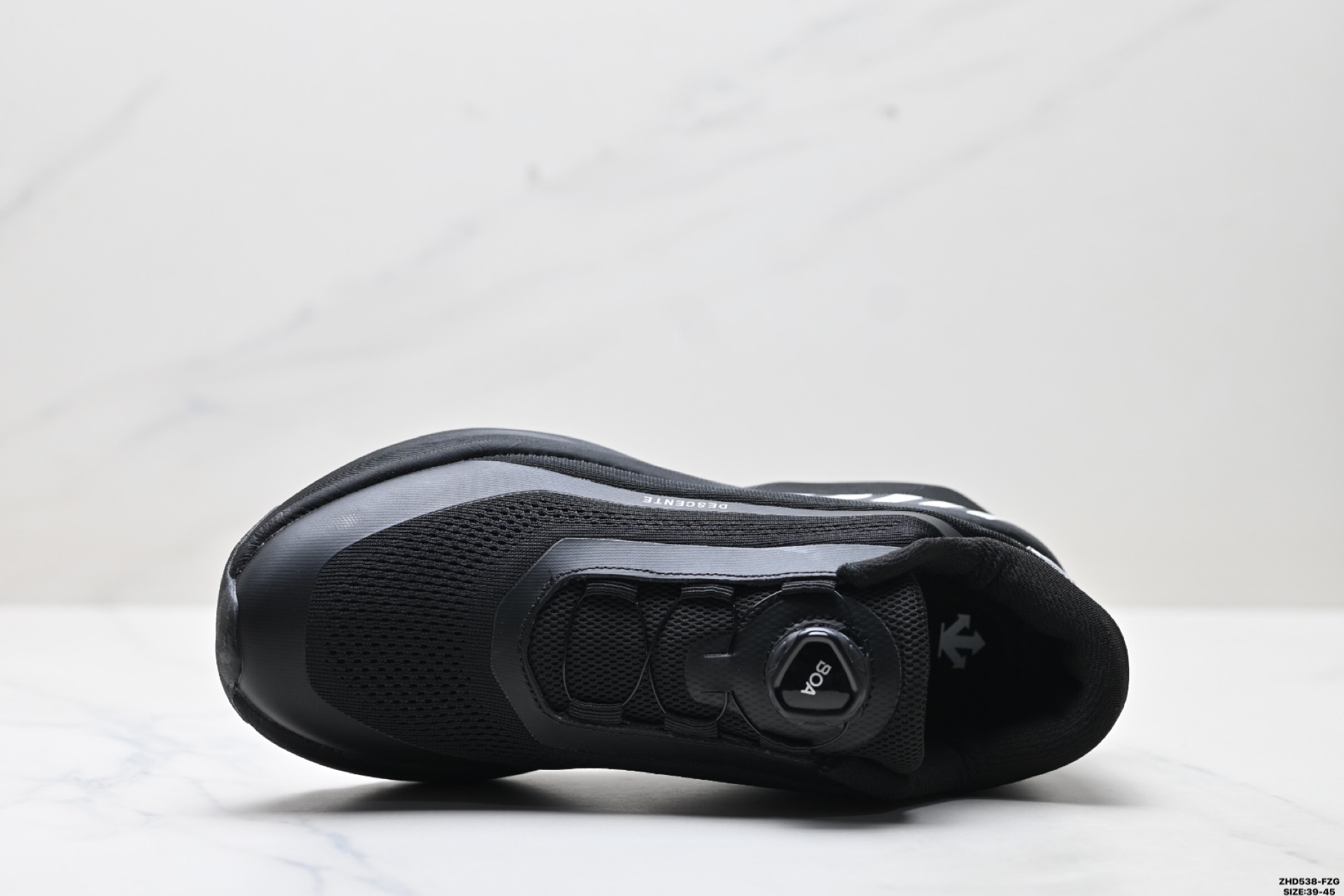 迪桑特DESCENTE BOA DUAL IS都市通勤 GORE-TEX 时尚舒适 防滑耐磨 时尚休闲运动覆盖防水男子越野跑鞋