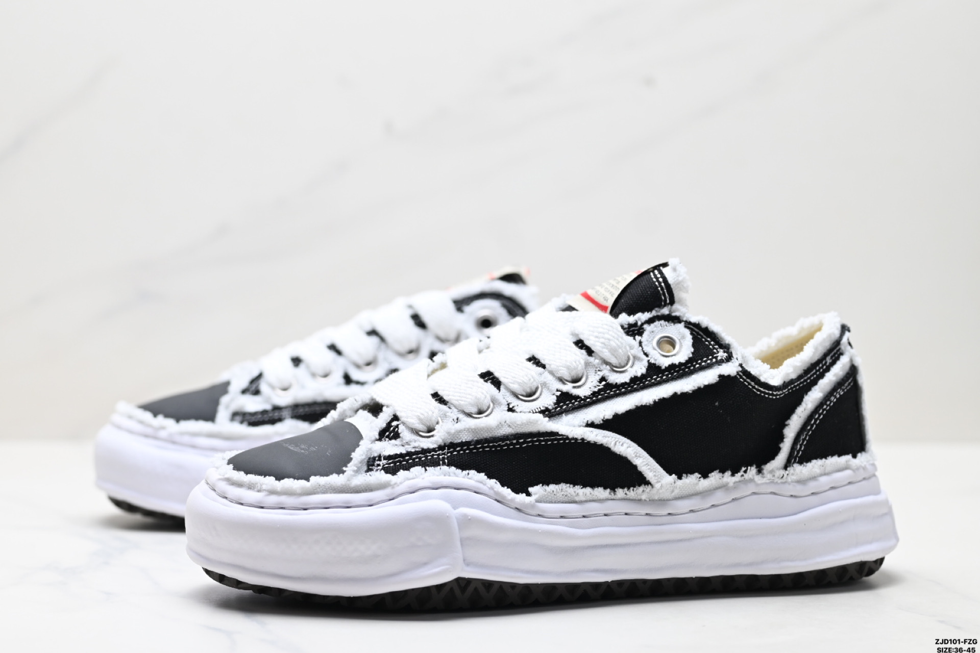 三原康裕品牌 MMY/Maison MIHARA YASUHIRO Wayne Original Sole Leather Low Sneaker 变形溶解雪糕