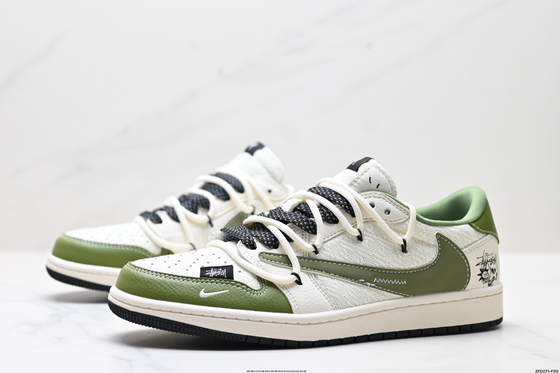 Nike Air Jordan 1 x Travis Scott AJ1倒勾 乔一倒钩 ‘DIY’定制 耐克 低帮文化篮球鞋 DM6868-104