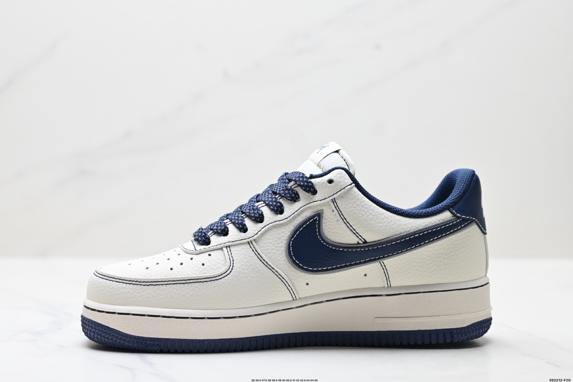 NIKE AIR FORCE 1‘07 低帮空军版型 HH7518-061