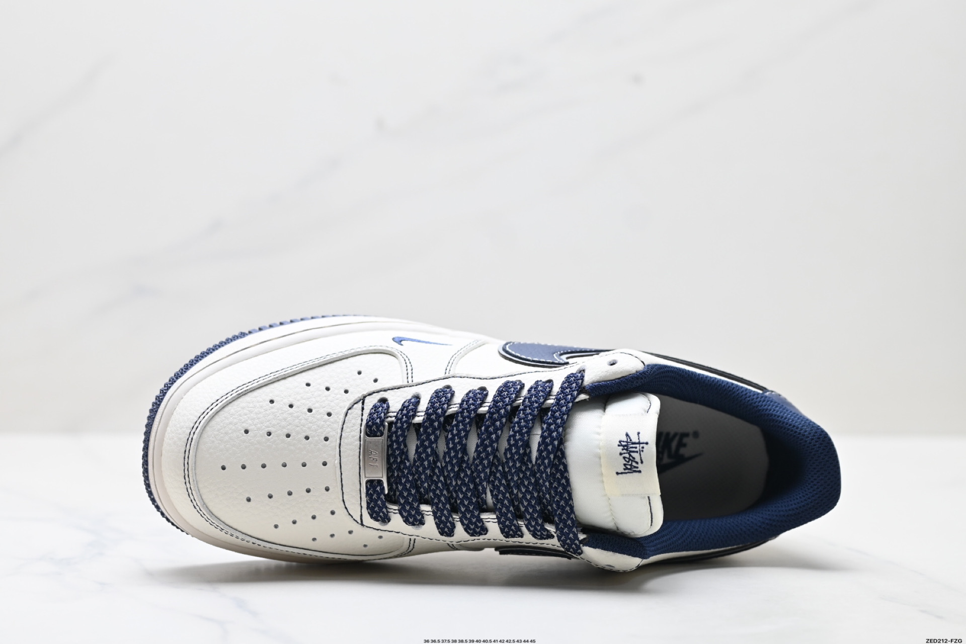 NIKE AIR FORCE 1‘07 低帮空军版型 HH7518-061