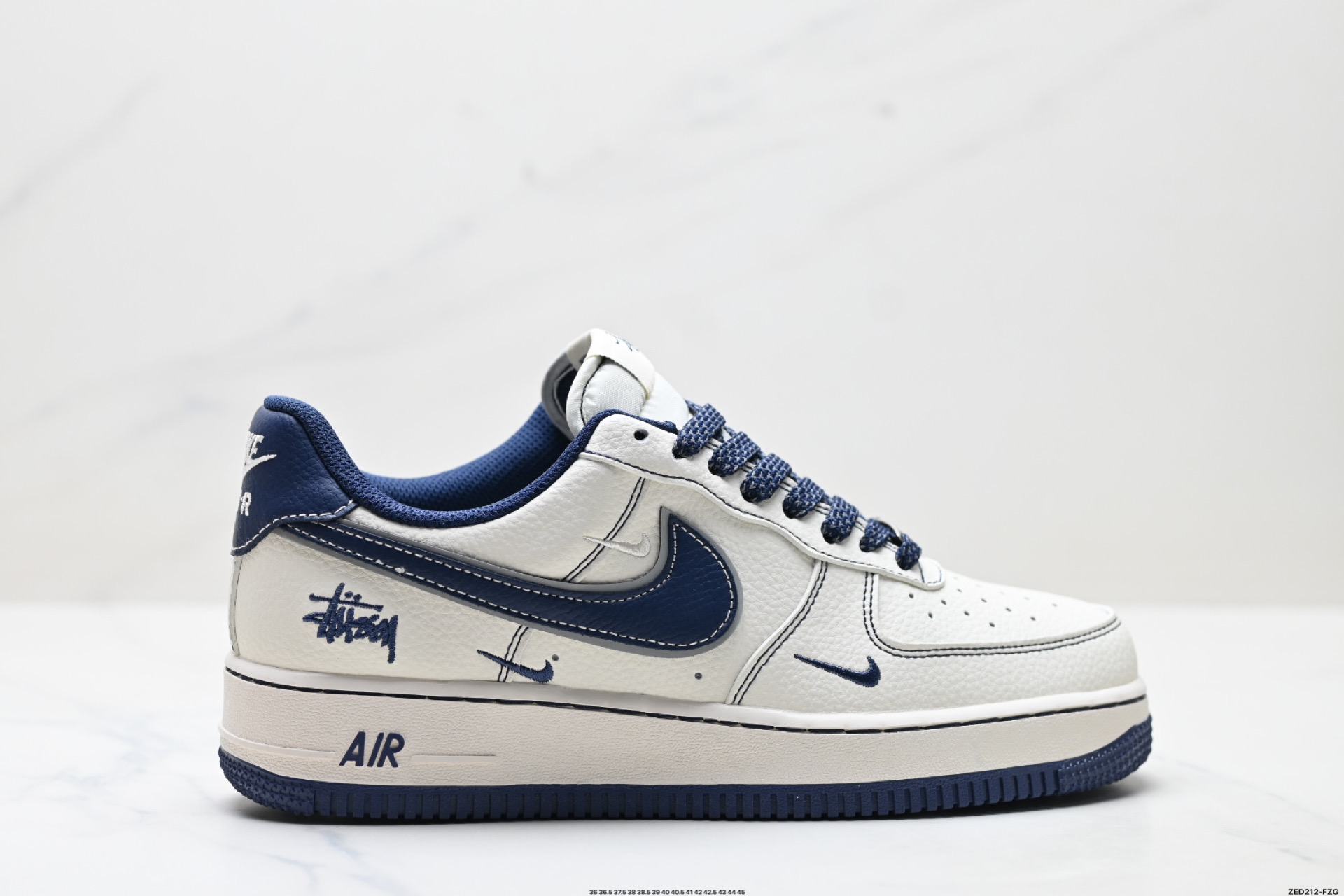 NIKE AIR FORCE 1‘07 低帮空军版型 HH7518-061