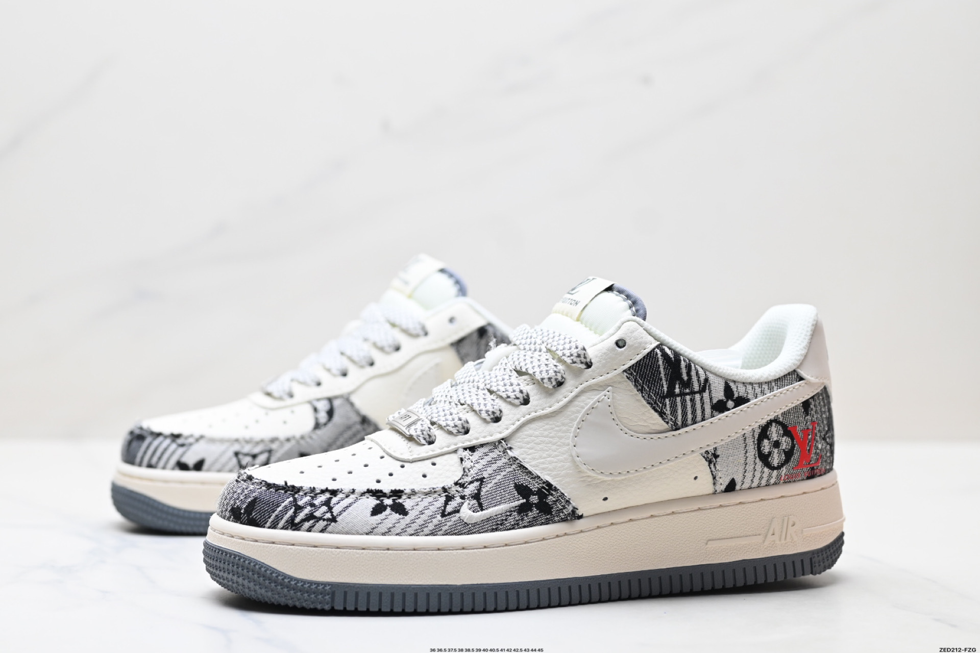 NIKE AIR FORCE 1‘07 XS1958-587