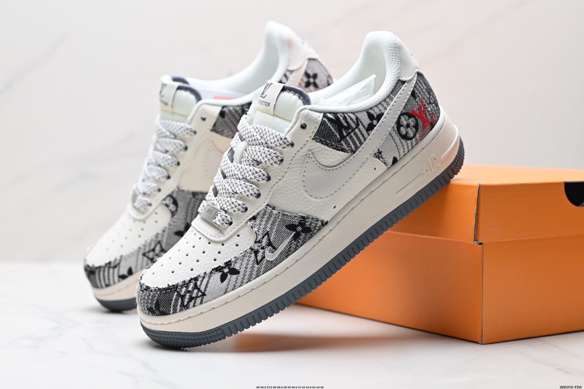 NIKE AIR FORCE 1‘07 XS1958-587