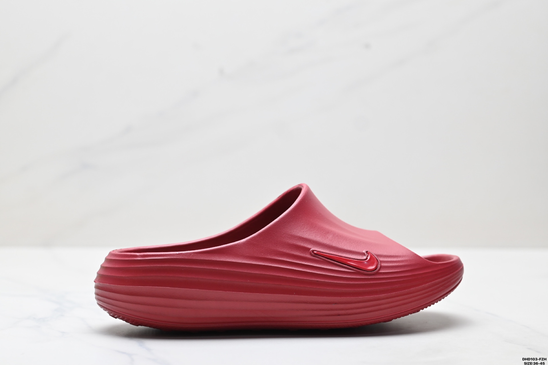 Nike ReactX Rejuven8 Slide: Comodidad y Estilo Minimalista para tus Pies 5 i1748274846376 3041 0 0