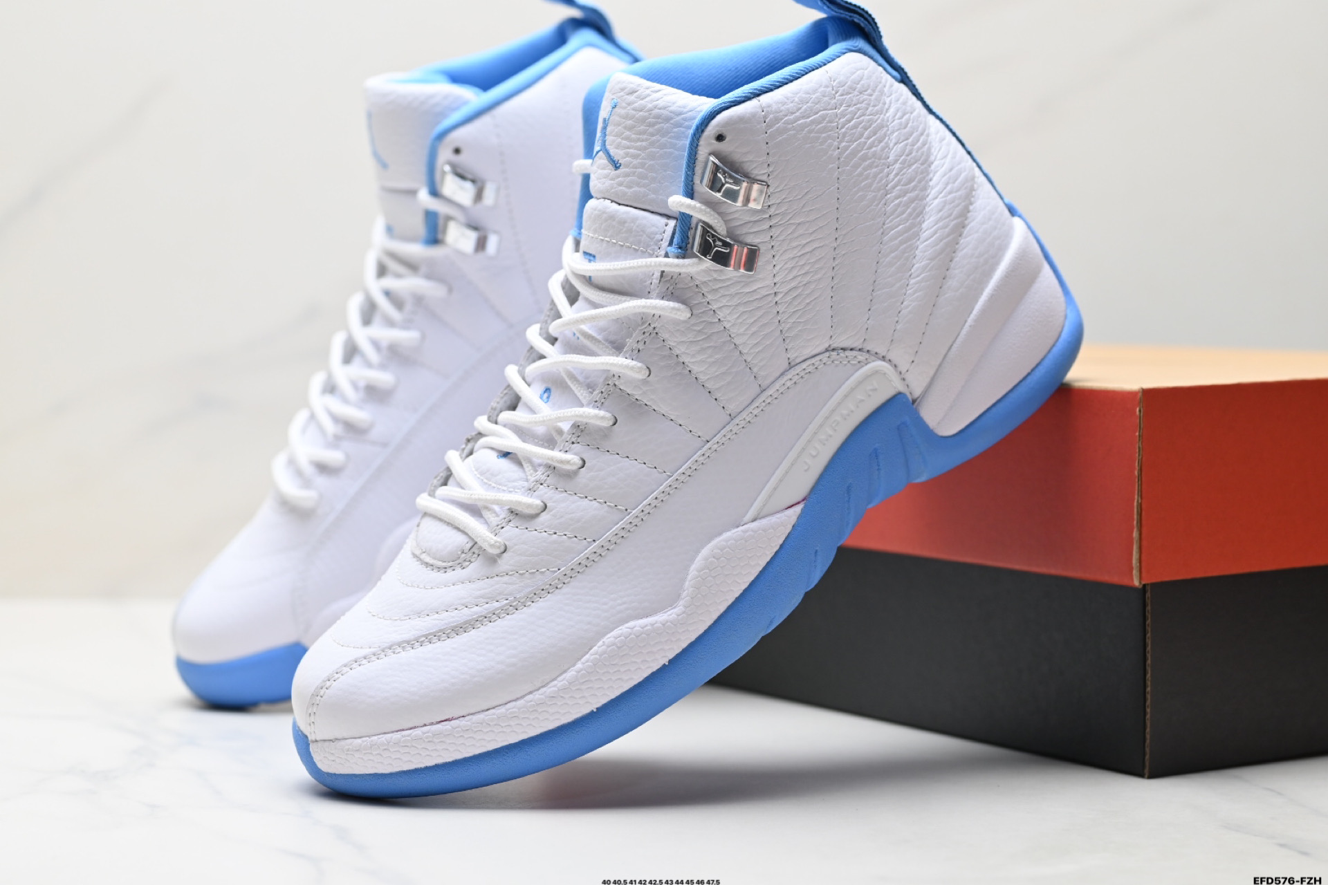 Nike Air Jordan 12 Retro 耐克 高帮 运动篮球鞋 CT8013-112