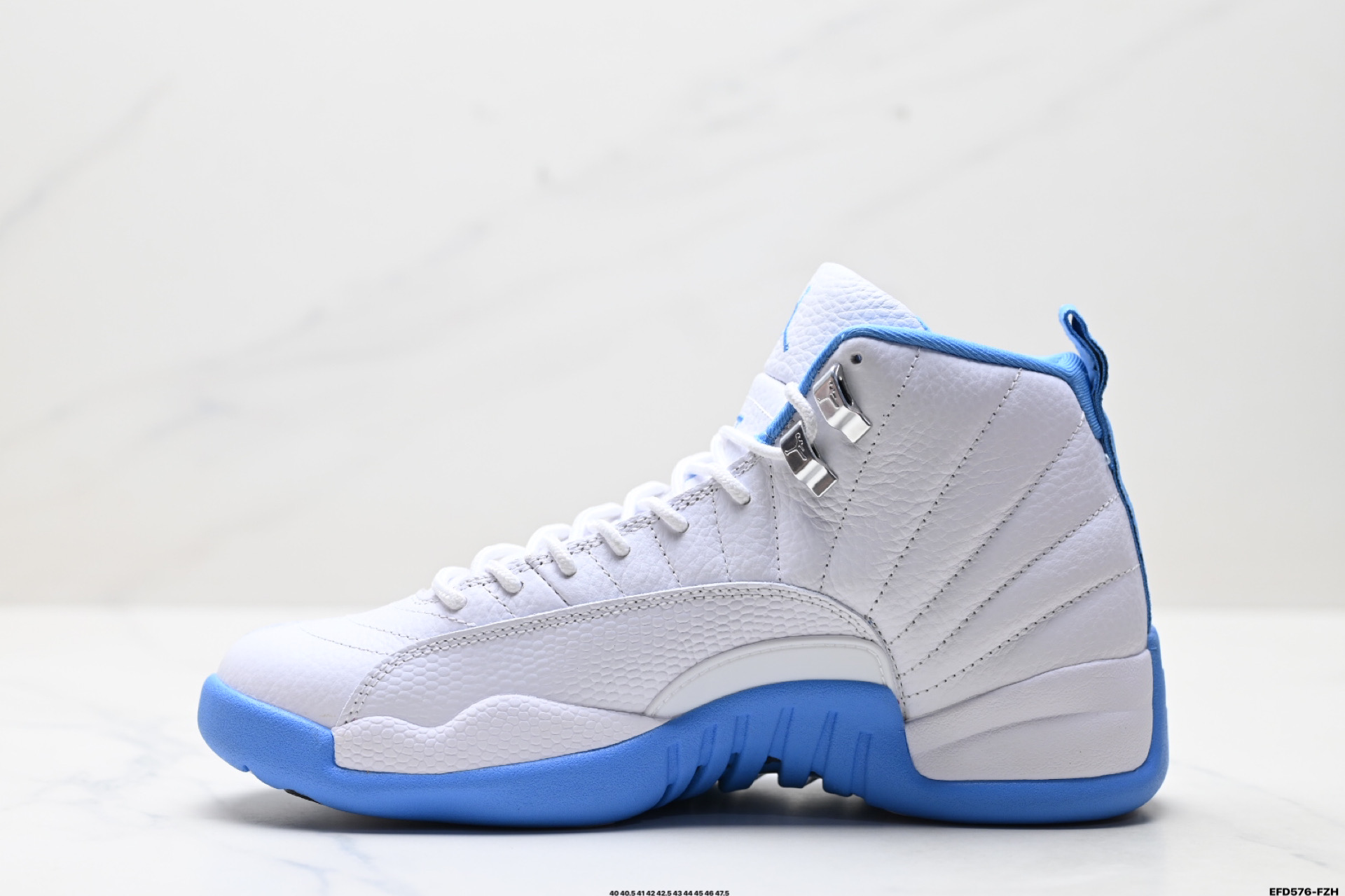 Nike Air Jordan 12 Retro 耐克 高帮 运动篮球鞋 CT8013-112