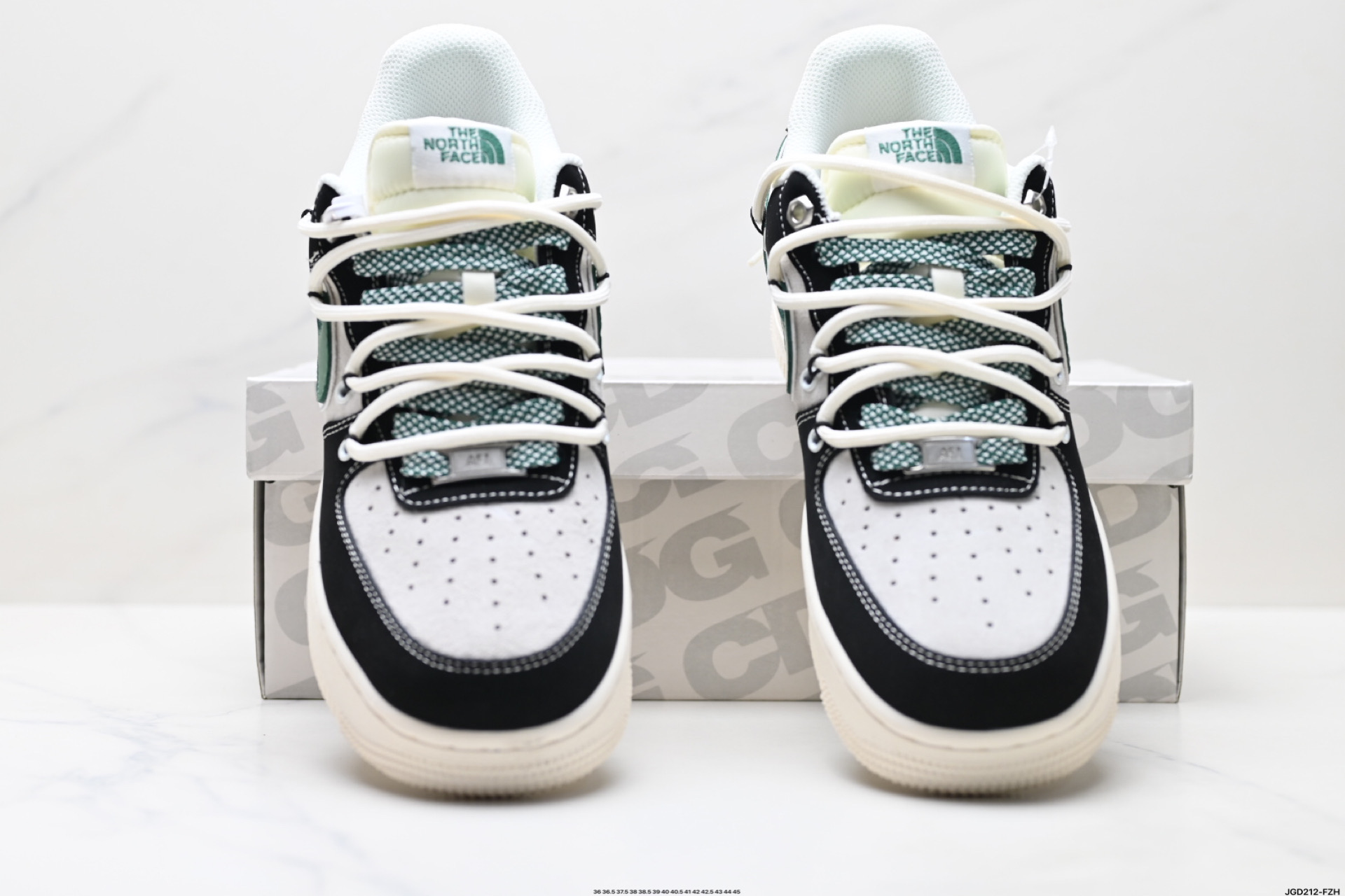 NIKE AIR FORCE 1‘07 SJ1198-110
