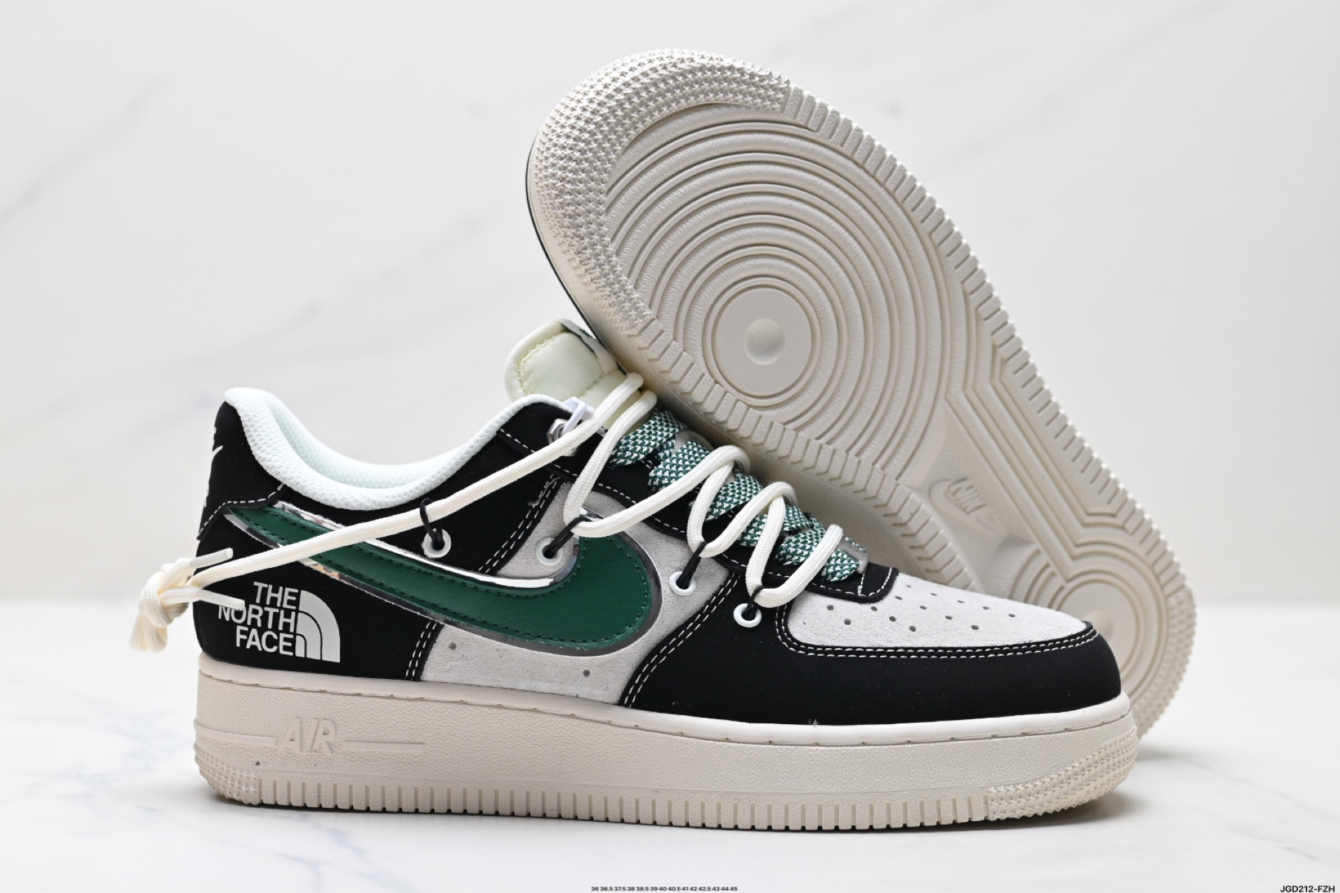 NIKE AIR FORCE 1‘07 SJ1198-110