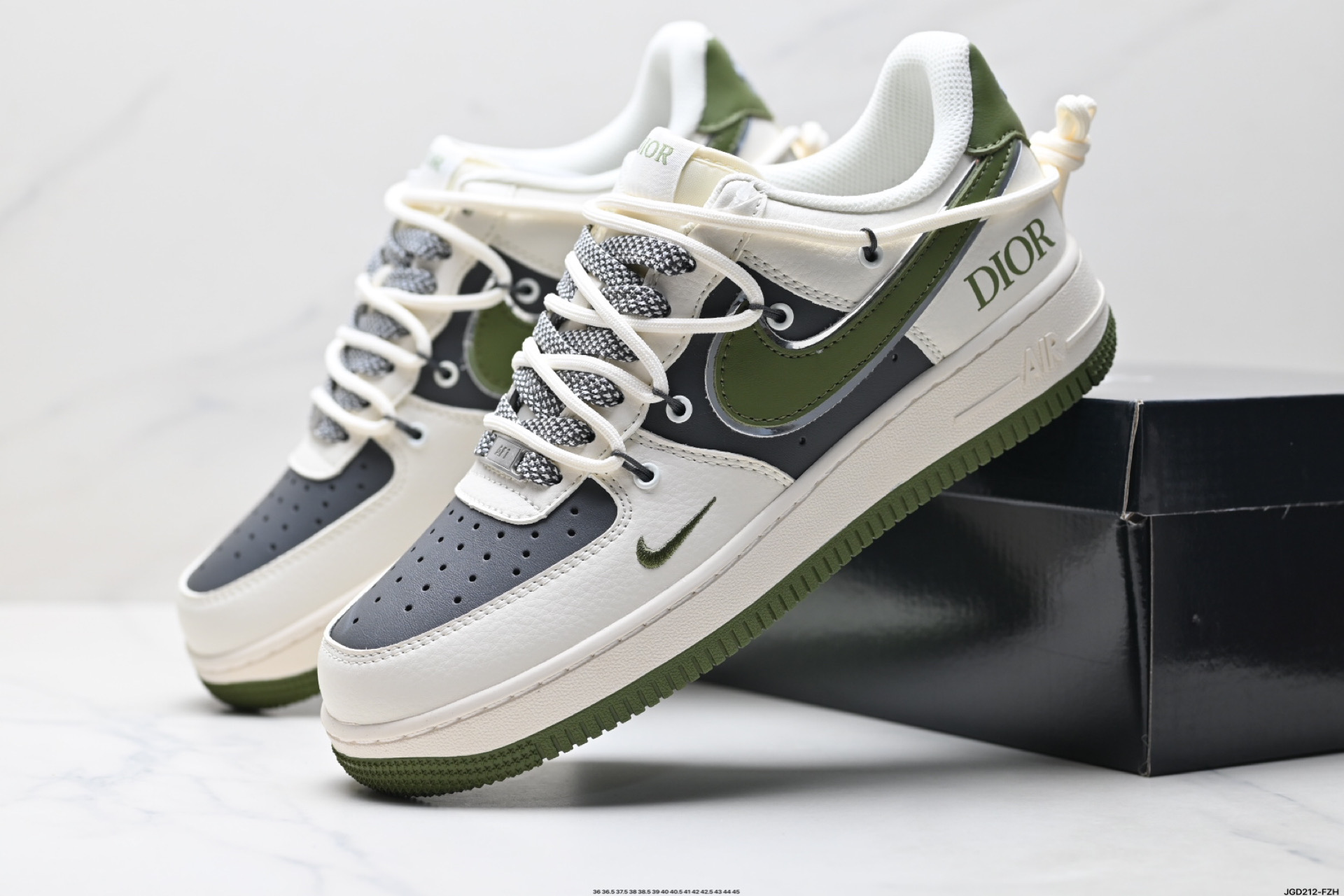 NIKE AIR FORCE 1‘07 SJ1198-200
