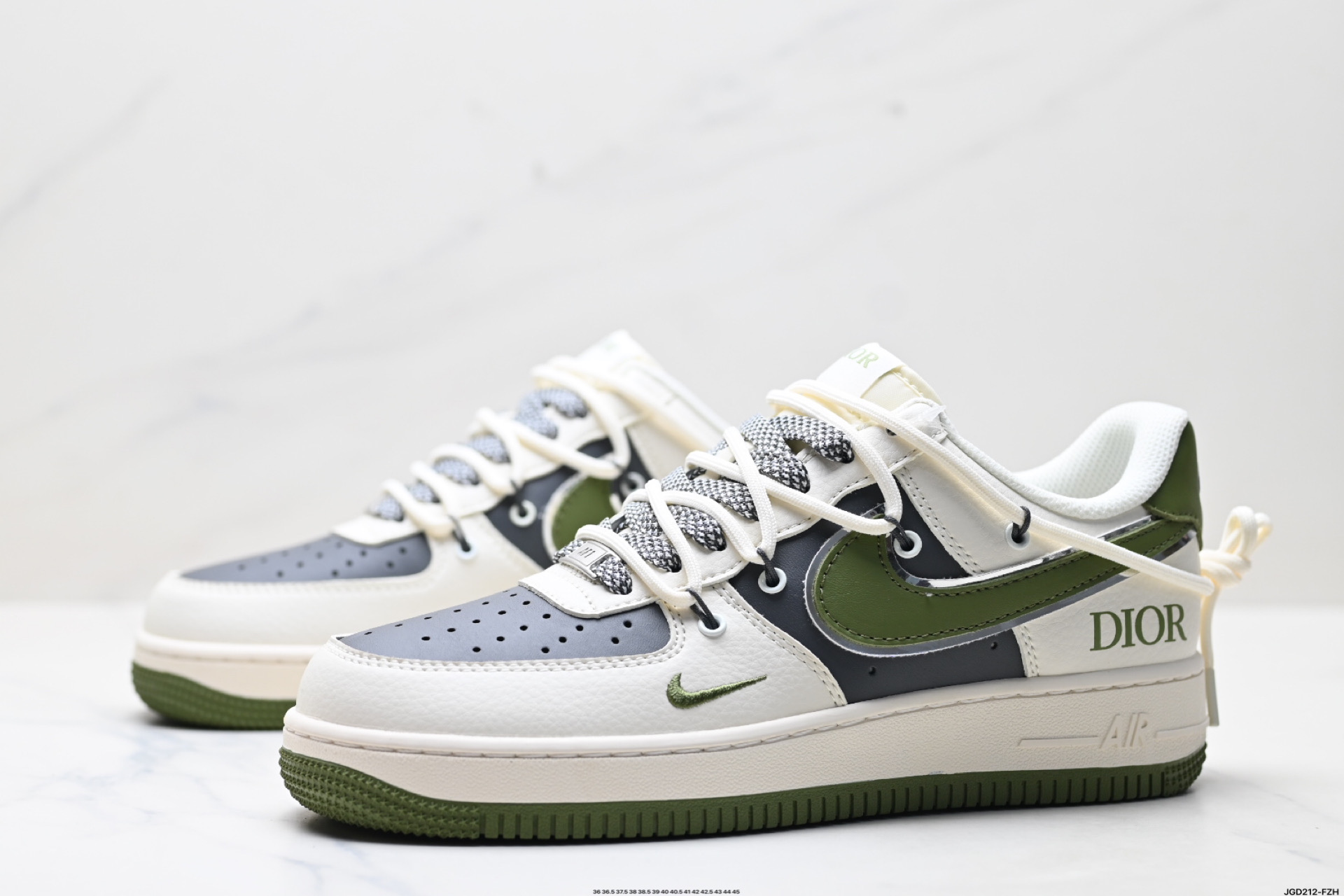 NIKE AIR FORCE 1‘07 SJ1198-200