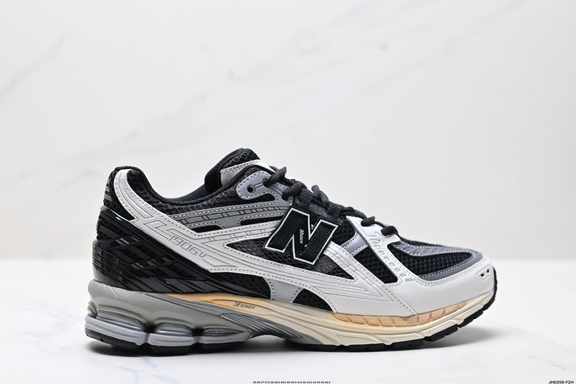 200 New Balance M1906系列 复古单品宝藏老爹鞋款 U1906NC