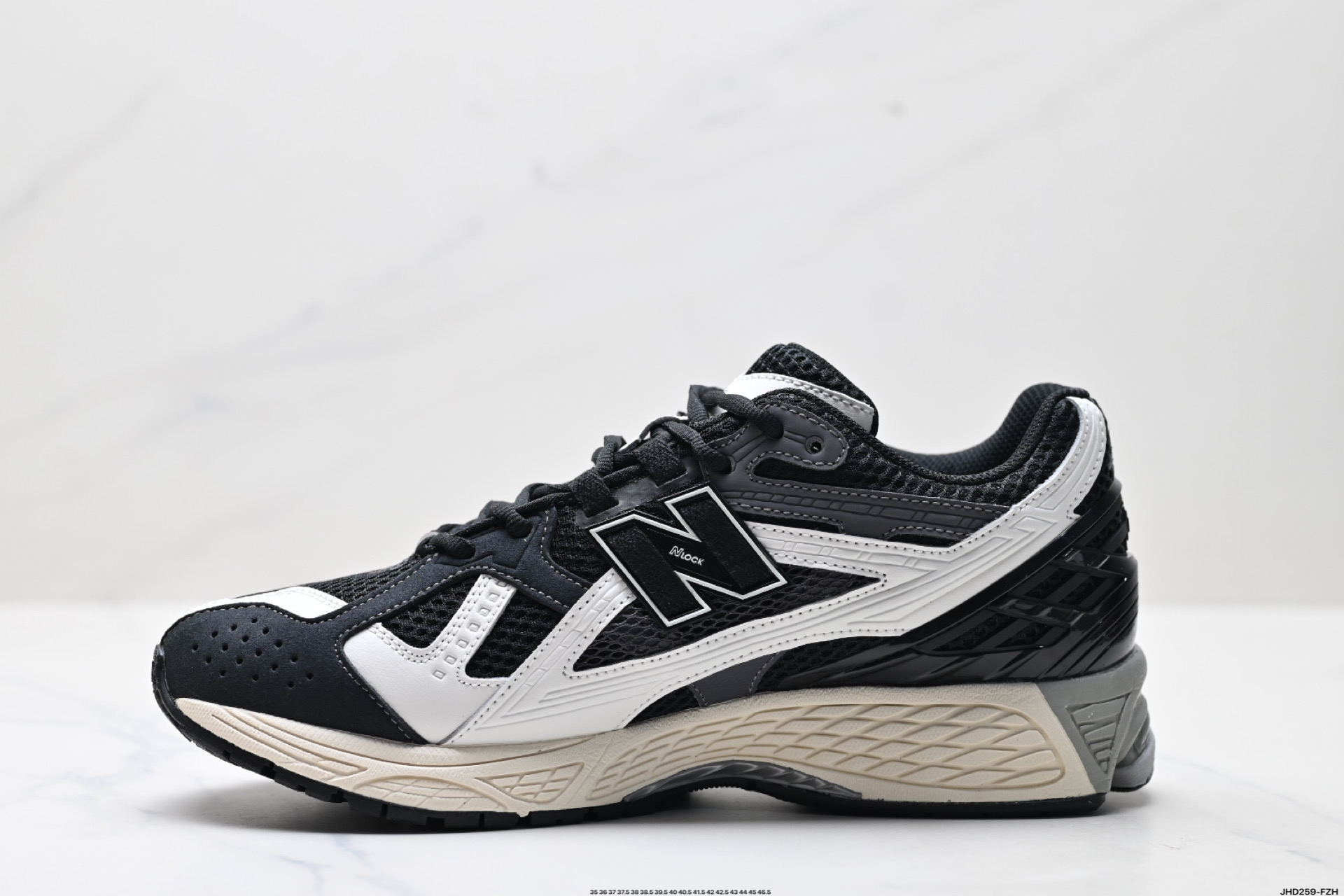 200 New Balance M1906系列 复古单品宝藏老爹鞋款 U1906NC