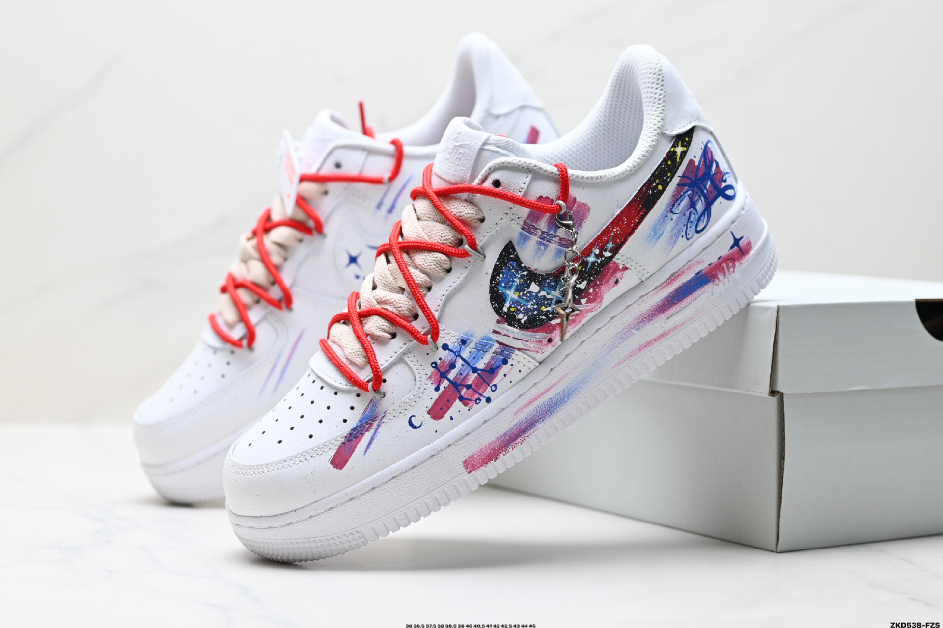 NIKE AIR FORCE 1‘07 CW2288-111