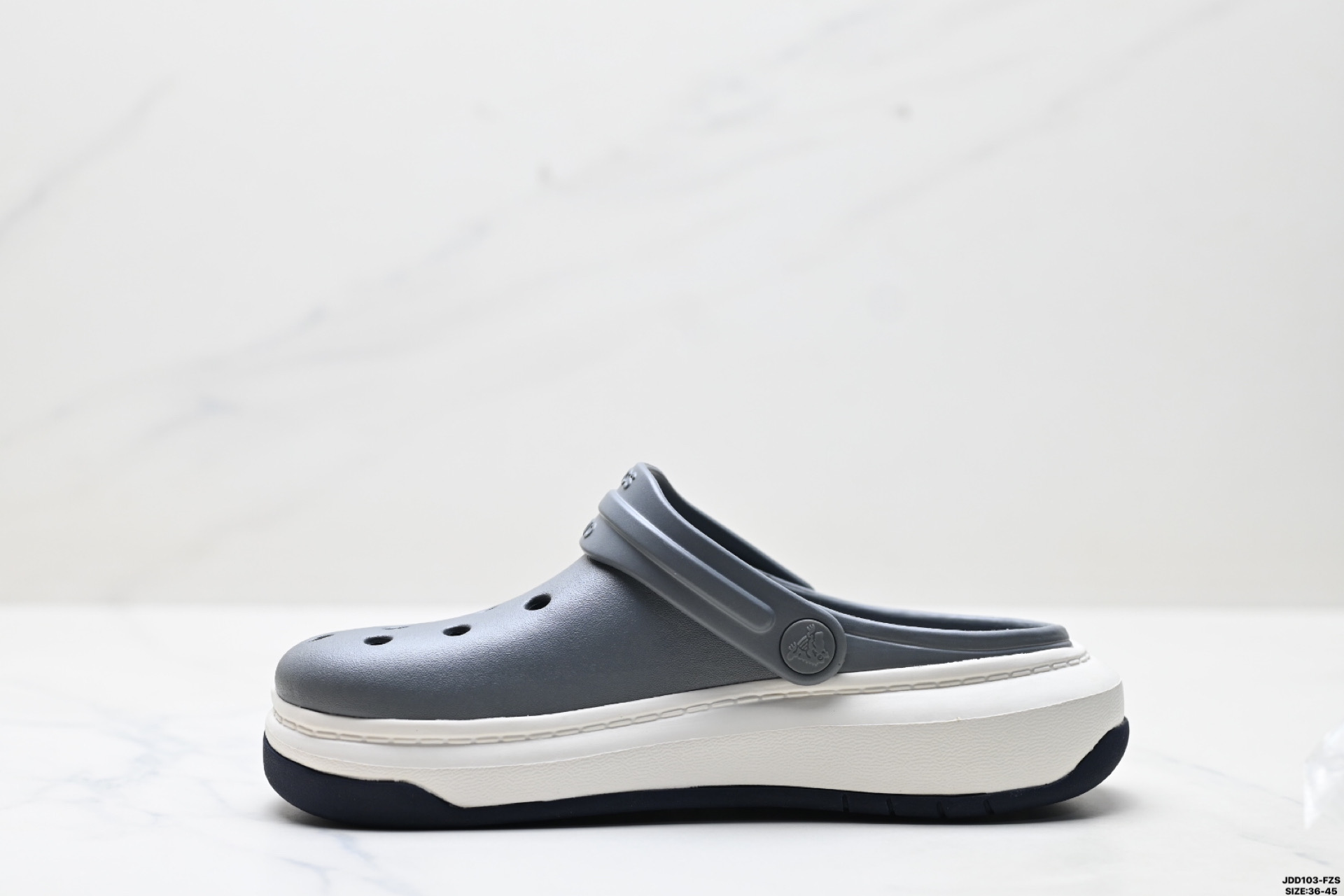 Crocs 卡骆驰 Crocsband Full Force 圆头套脚 洞洞鞋 灵感来自于传统板鞋