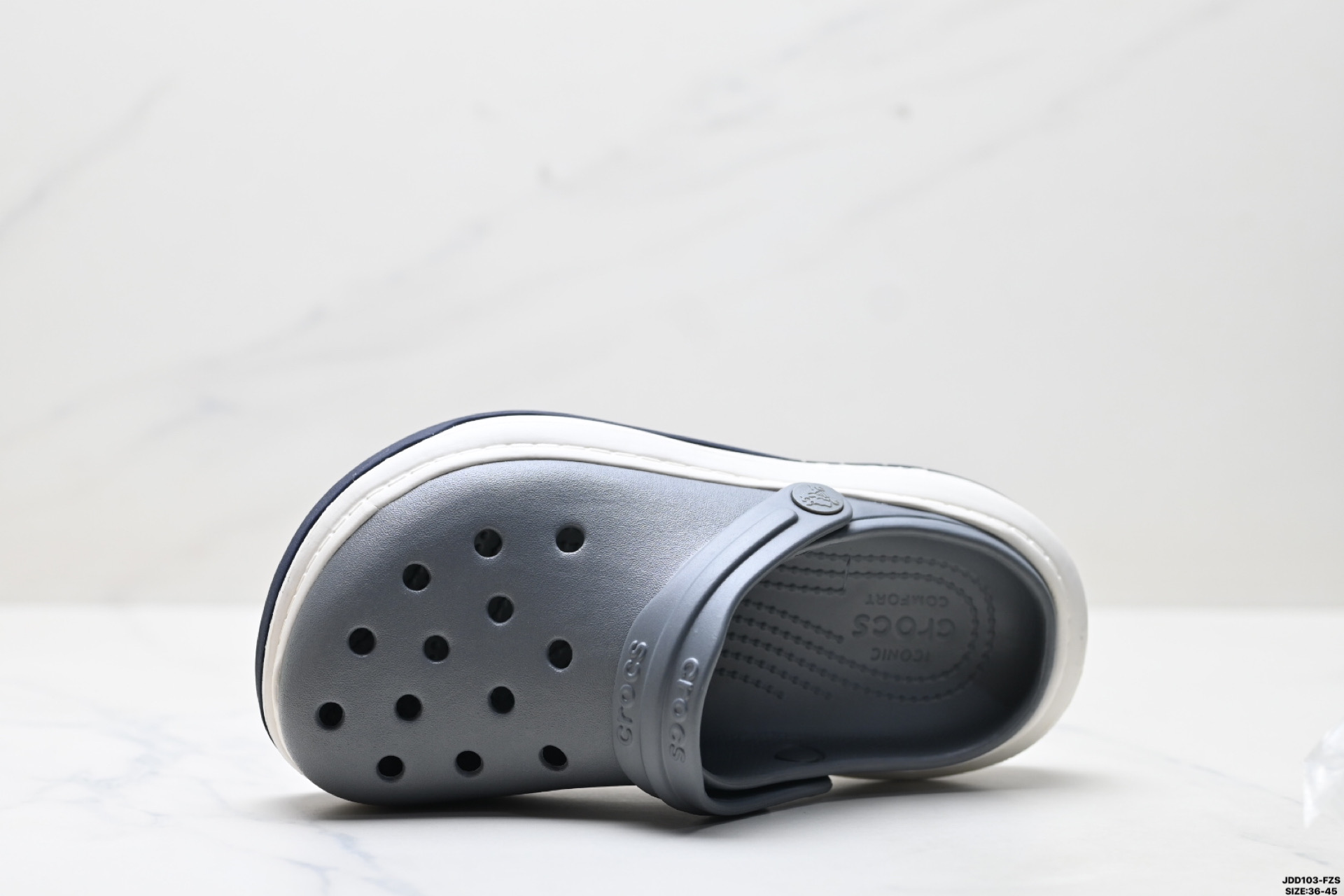 Crocs 卡骆驰 Crocsband Full Force 圆头套脚 洞洞鞋 灵感来自于传统板鞋