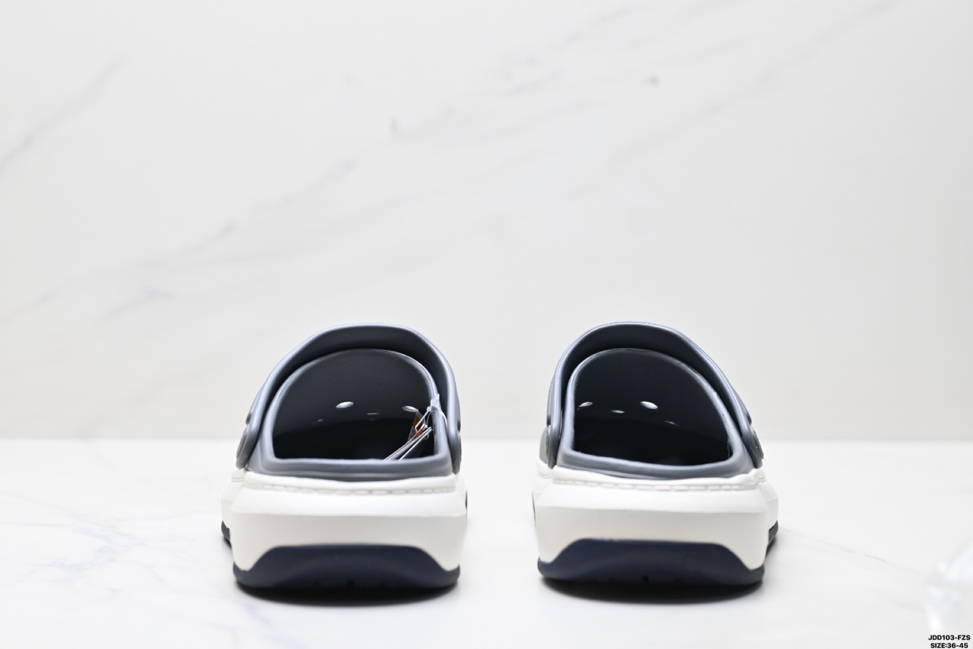 Crocs 卡骆驰 Crocsband Full Force 圆头套脚 洞洞鞋 灵感来自于传统板鞋