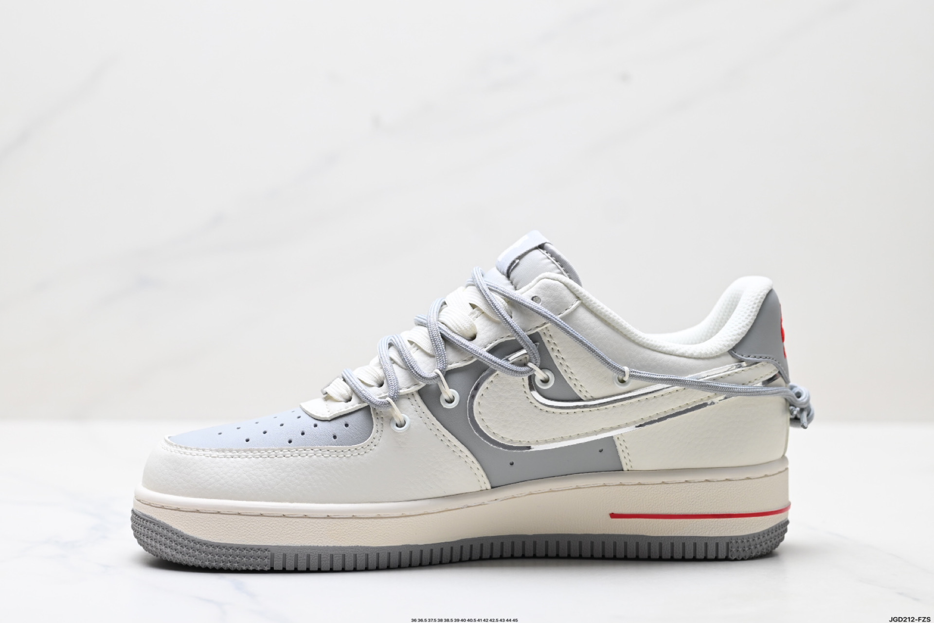 NIKE AIR FORCE 1‘07 SJ1198-500