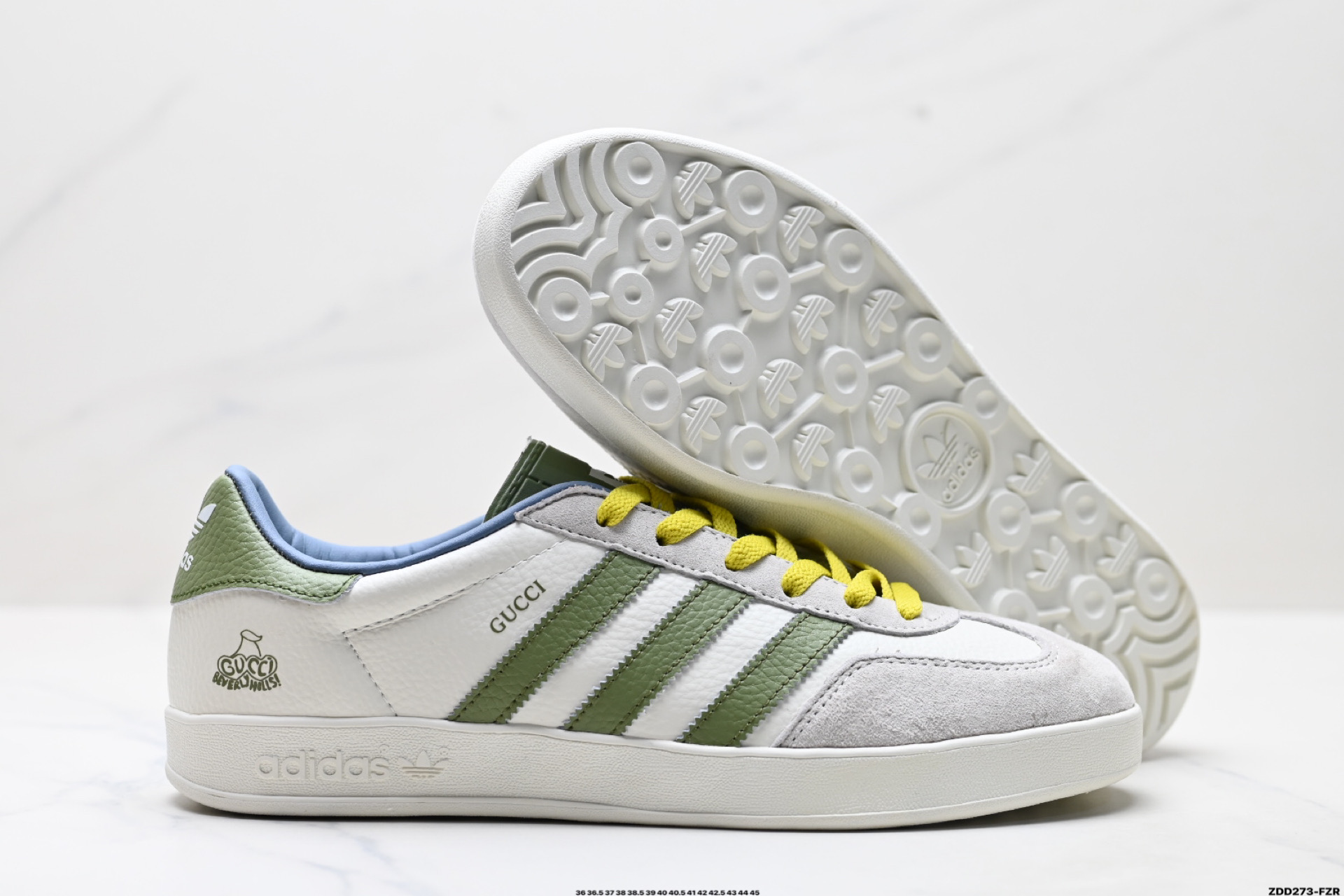 Adidas Originals Samba OG ‘DIY’桑巴舞系列 阿迪达斯 三叶草绅士德训足球风百搭低帮休闲运动板鞋 DD6607