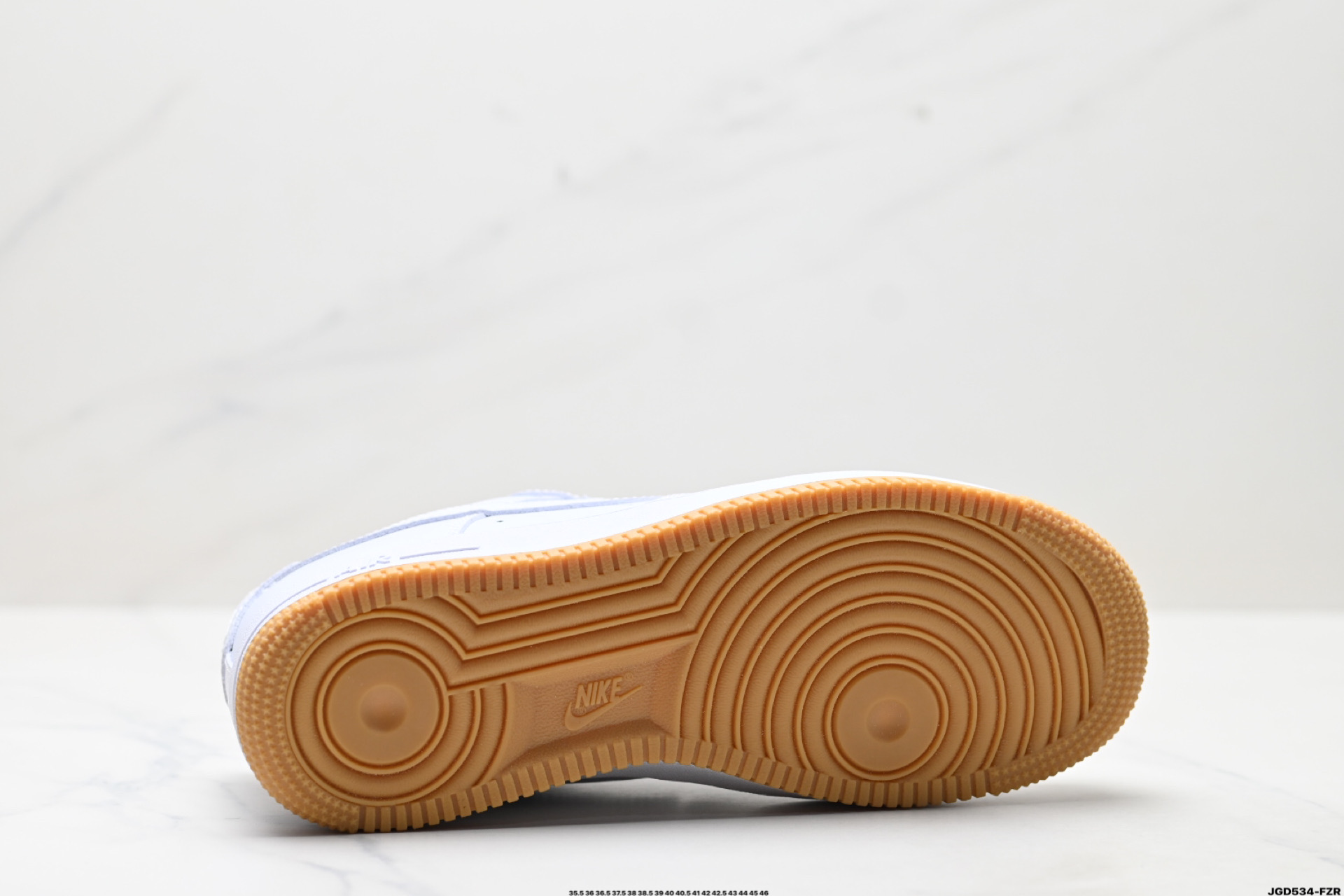 NIKE AIR FORCE 1‘07 DJ2739-100