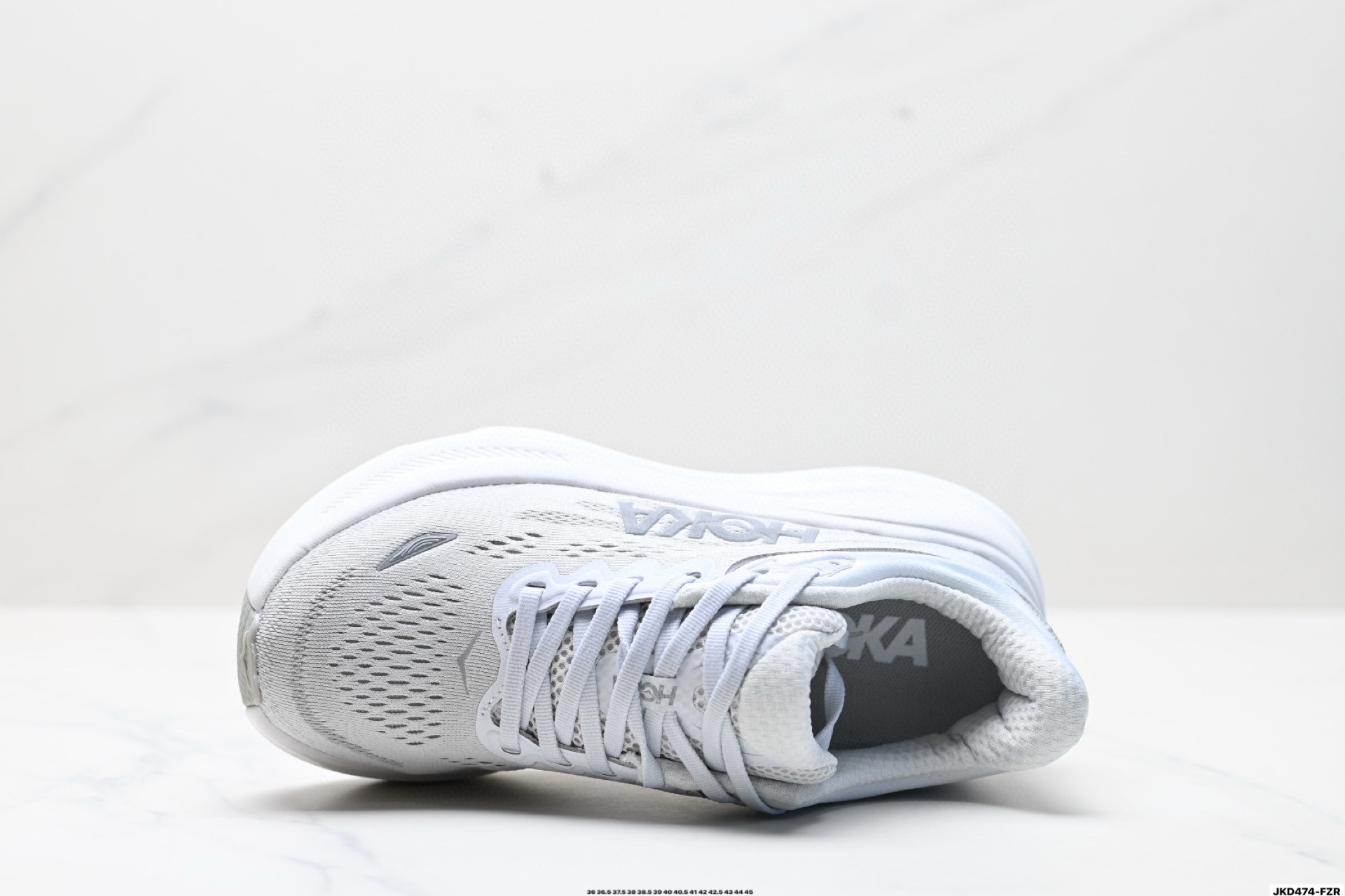 Hoka One One Bondi 9: Comodidad y Rendimiento en Cada Paso 3 i1748502914796 2157 0 1