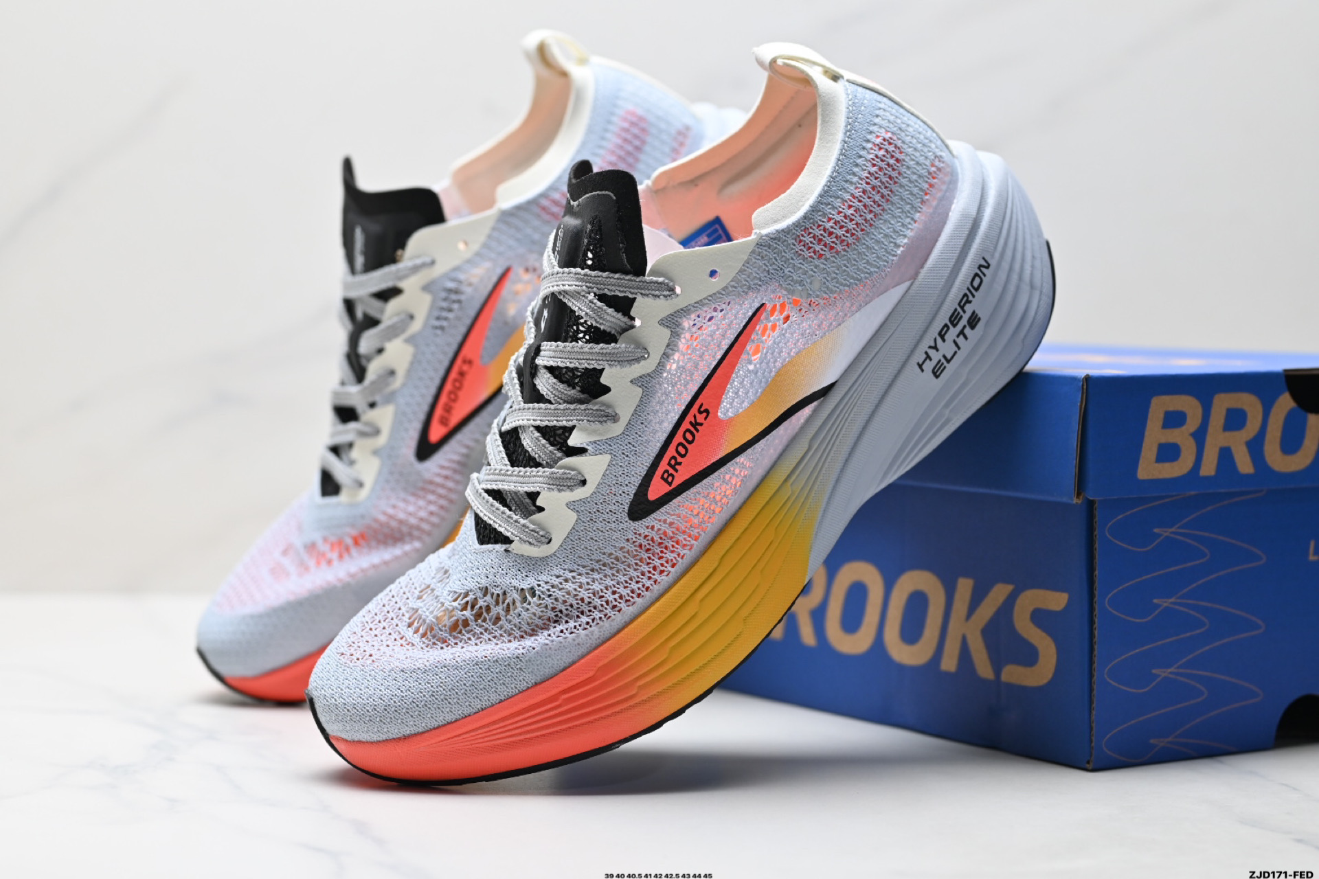 250 Brooks布鲁克斯 Hyperion Elite 4 舒适百搭防滑耐磨 低帮 越野竞速跑步鞋 100053 1D 134