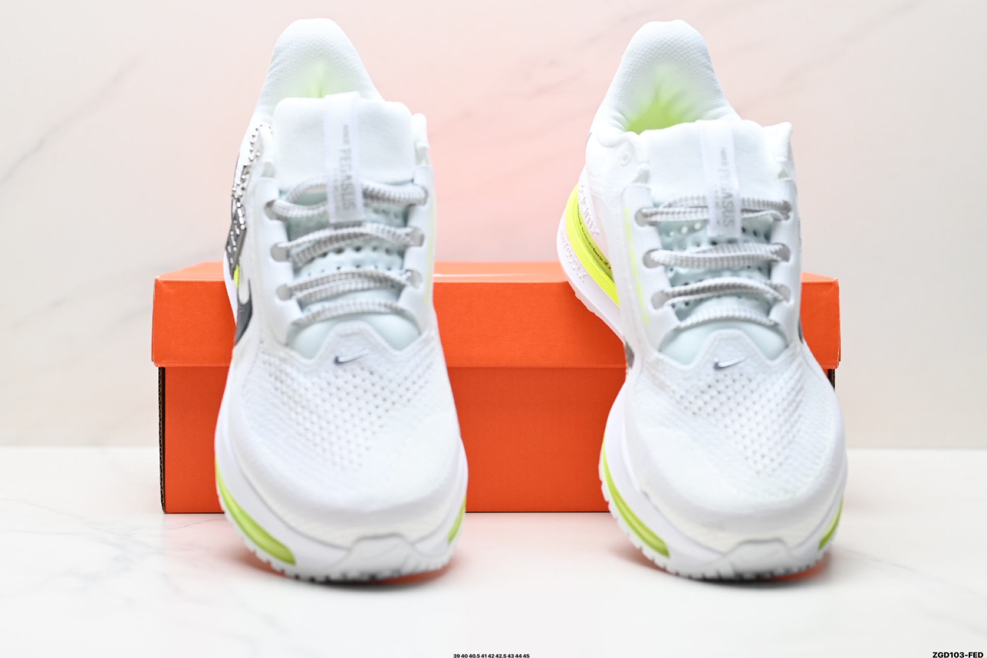Nike Air Zoom Pegasus Premium 耐克 新款气垫缓震休闲跑步鞋 HQ2592-100