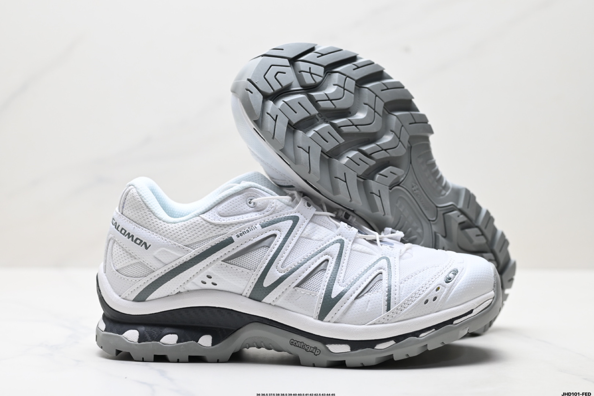 💰210
公司级✅SALOMON萨洛蒙 XT-QUEST 探索者系列户外越野跑鞋
鞋面采用SENSIFIT贴合技术 全方位贴合包裹脚型 鞋跟部鞋底牵引设计 提供强大的抓地性能 更适应野外崎岖不平的道路 其3D ADVANCED CHASSIS底盘 材料轻量大化 钉齿设计更具稳定性 防护性 鞋底易磨损区运用CONTAGRIP高耐磨材料 应对城市硬质路面长距离跑考验
货号:417589-21
尺码:36 36.5 37.5 38 38.5 39 40 40.5 41 42 42.5 43 44 45
ID:JHD101-FED