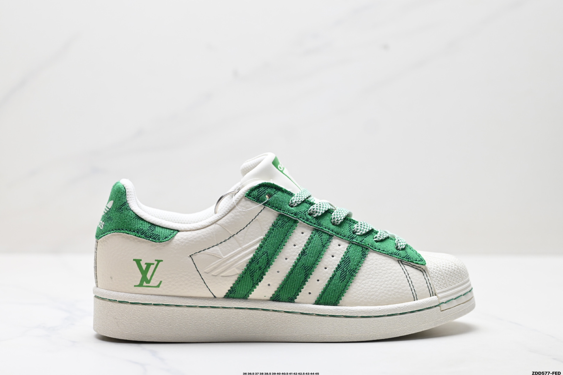 Adidas Originals Superstar 阿迪达斯 三叶草 贝壳头’DIY’系列低帮经典运动板鞋 AD8011