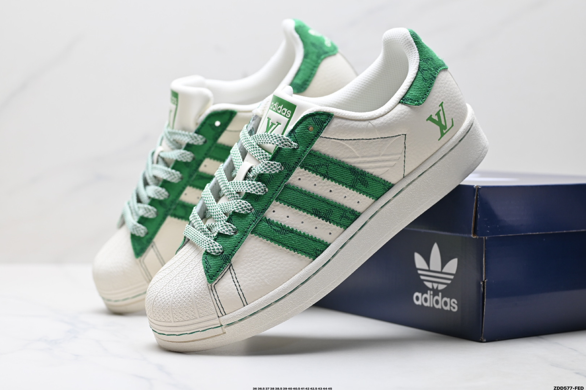 Adidas Originals Superstar 阿迪达斯 三叶草 贝壳头’DIY’系列低帮经典运动板鞋 AD8011