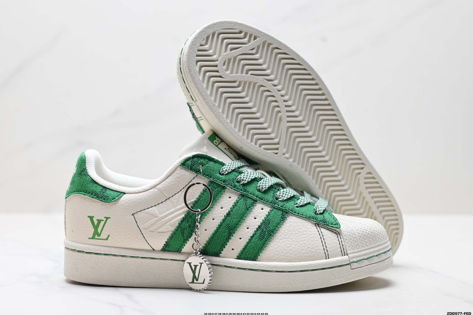 Adidas Originals Superstar 阿迪达斯 三叶草 贝壳头’DIY’系列低帮经典运动板鞋 AD8011