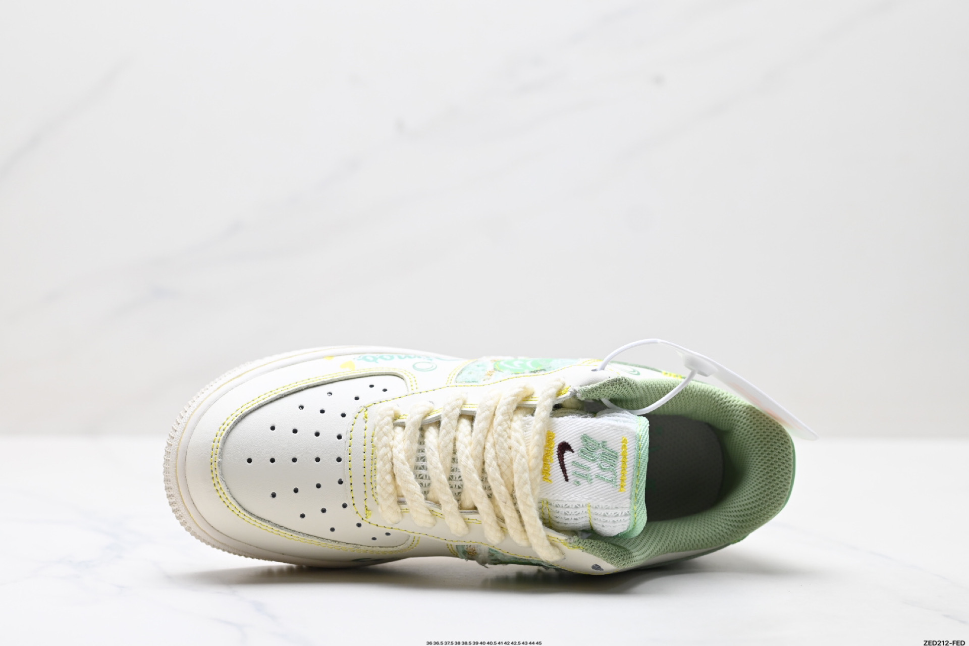 NIKE AIR FORCE 1‘07 FJ7740-110
