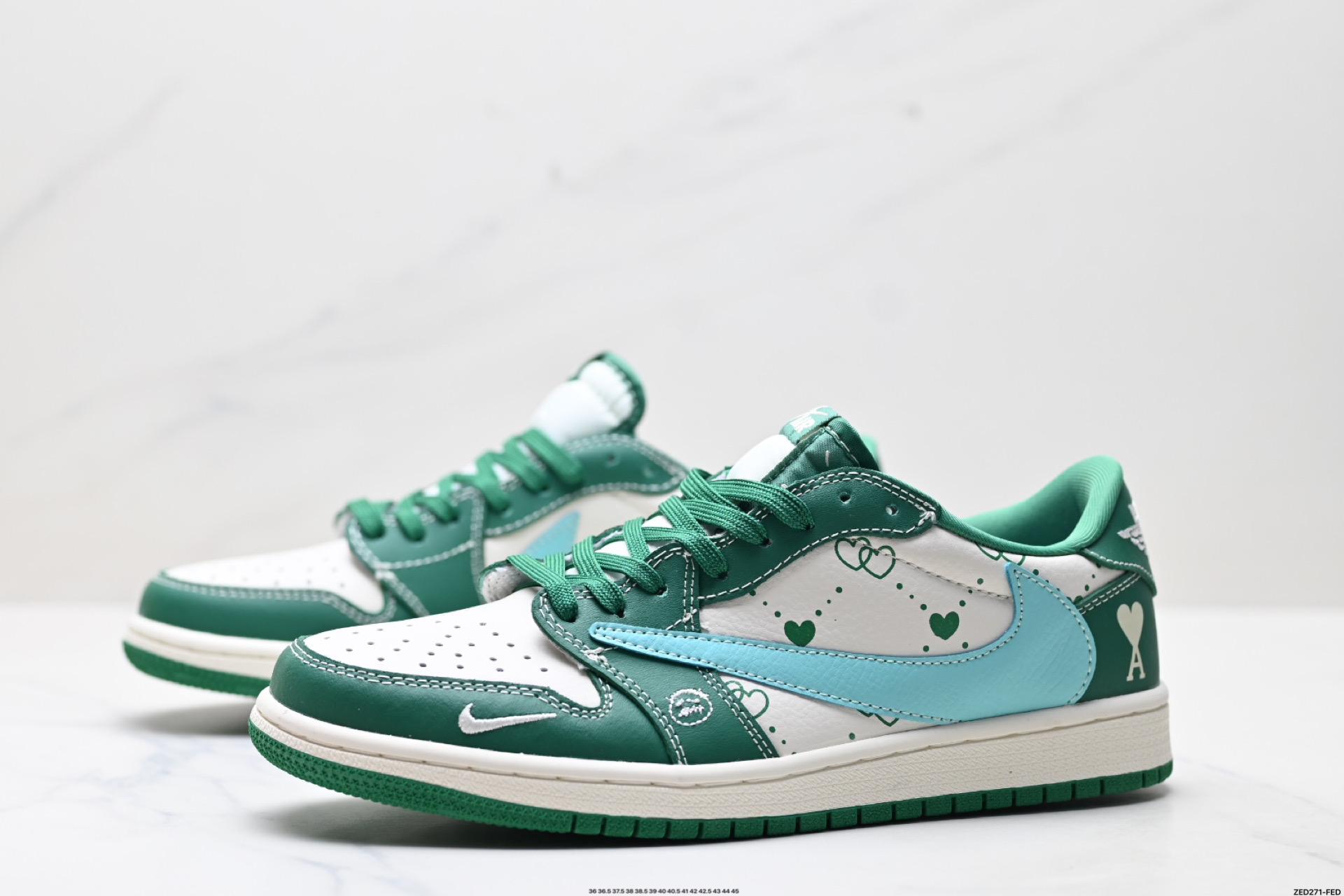 Nike Air Jordan 1 x Travis Scott AJ1倒勾 乔一倒钩 ‘DIY’定制 耐克 低帮文化篮球鞋 LD2025-030