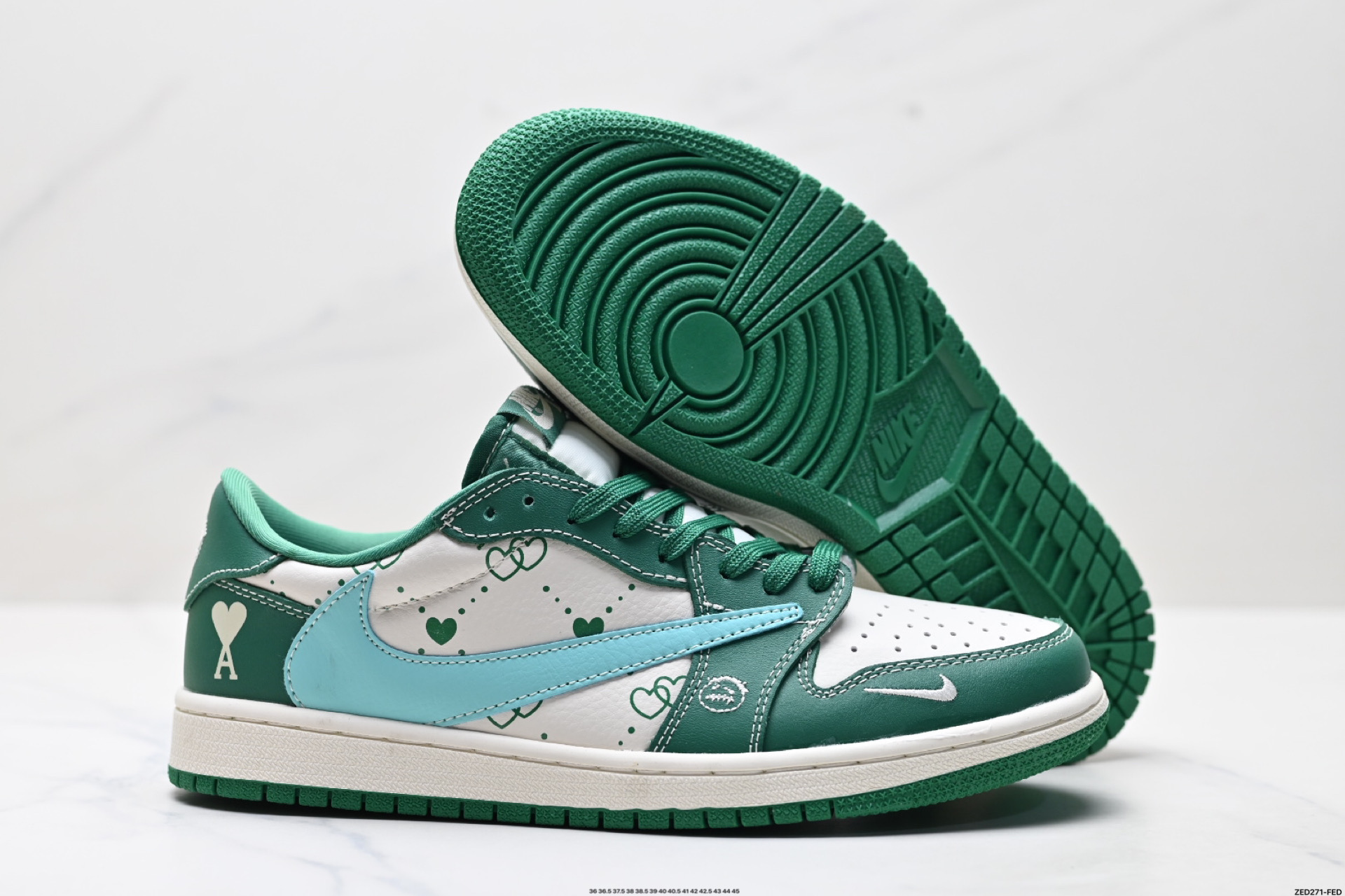 Nike Air Jordan 1 x Travis Scott AJ1倒勾 乔一倒钩 ‘DIY’定制 耐克 低帮文化篮球鞋 LD2025-030