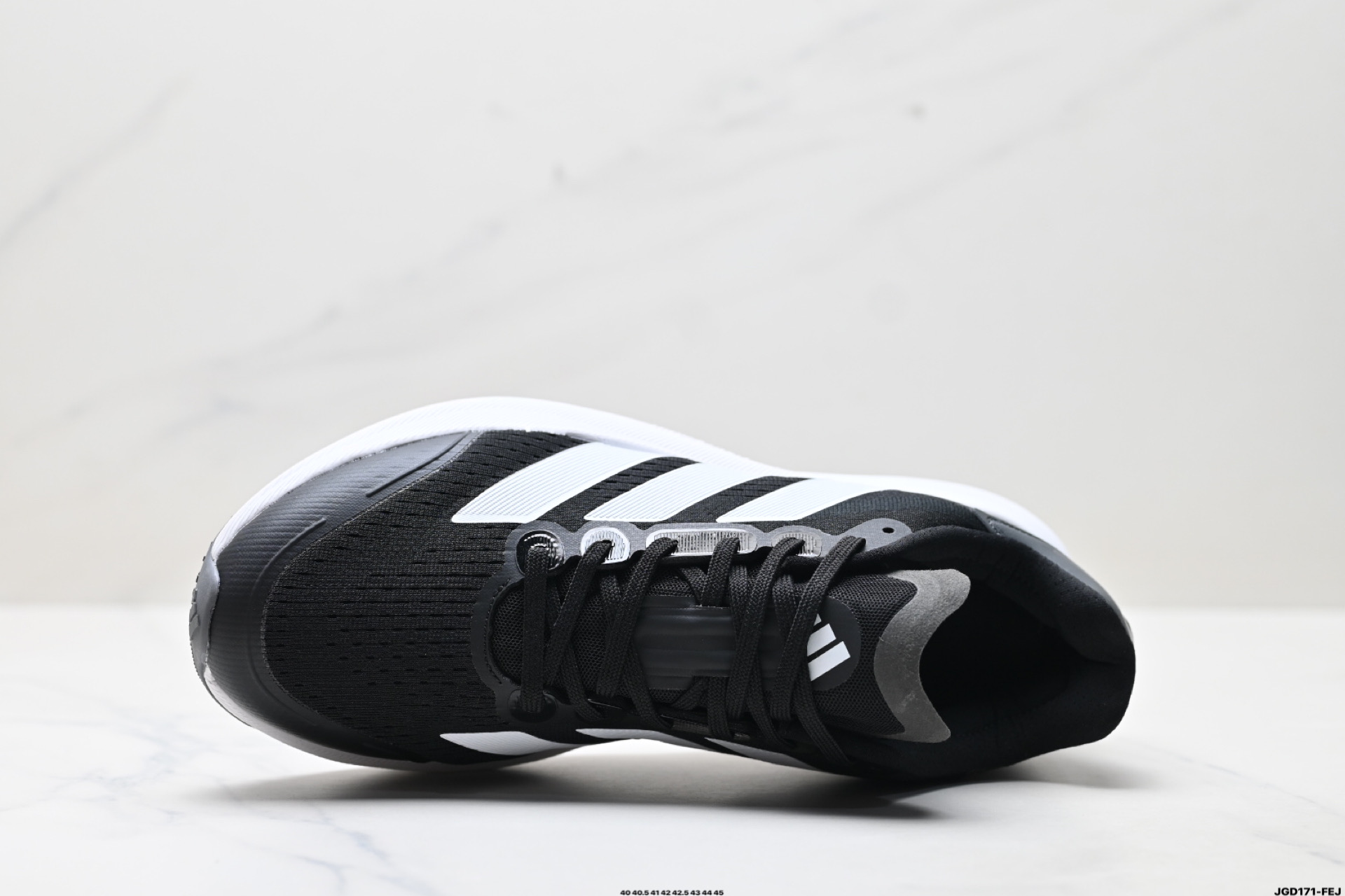 Adidas ADIZERO DURAMO SPEED 2 阿迪达斯 网面透气 轻盈跑鞋 IH8204