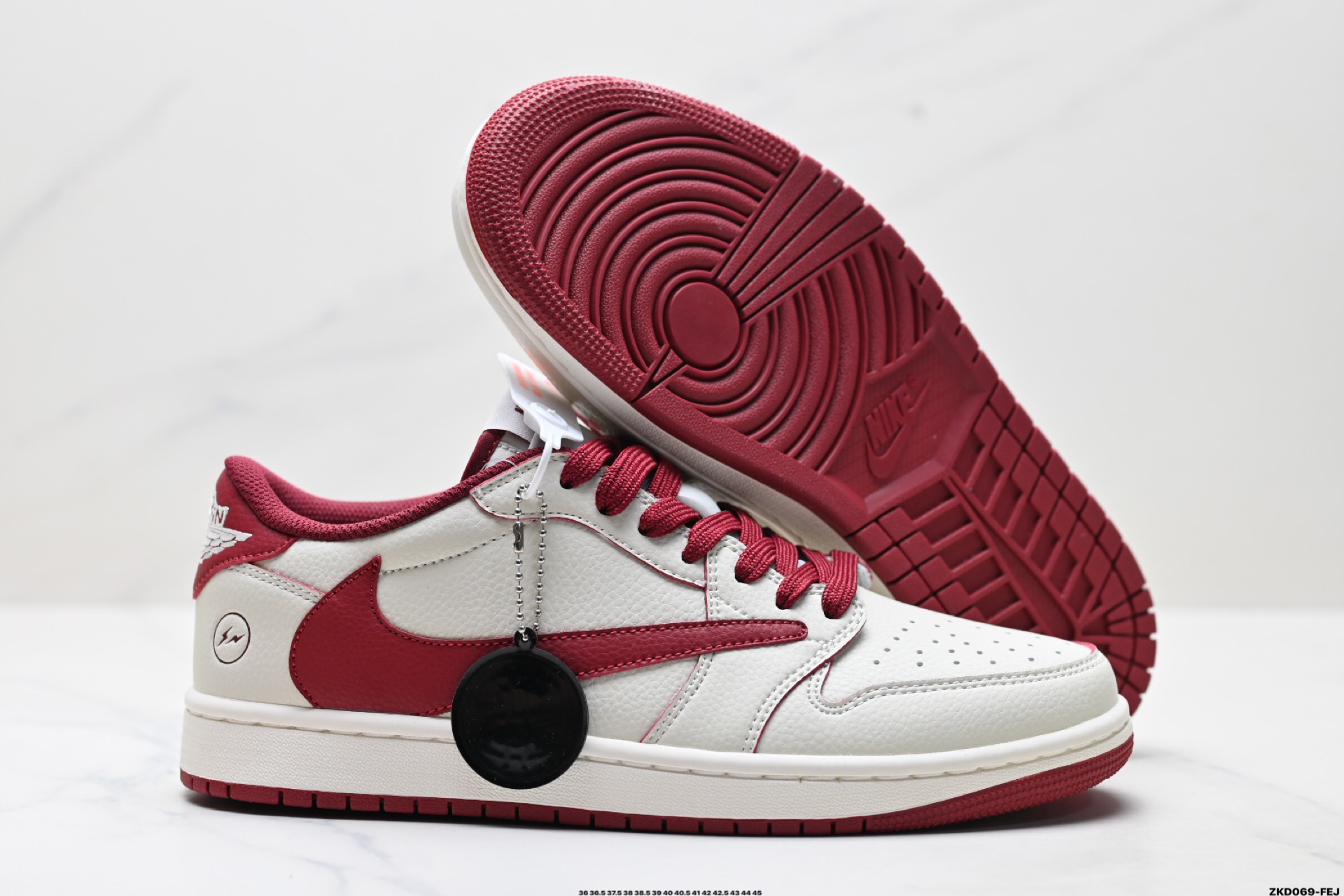 Nike Air Jordan 1 x Travis Scott AJ1倒勾 乔一倒钩 ‘DIY’定制 耐克 低帮文化篮球鞋 LK1099-066