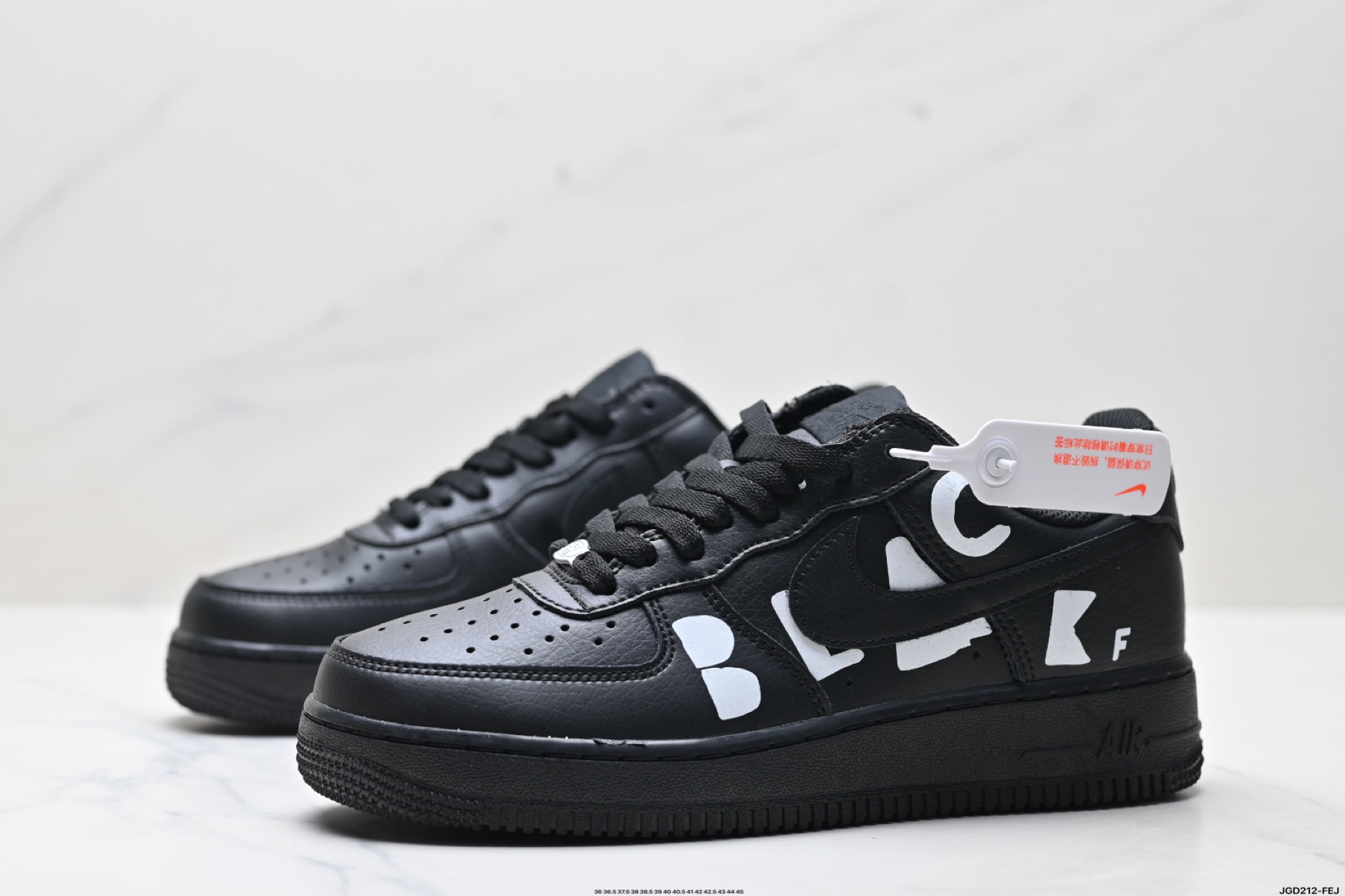 NIKE AIR FORCE 1‘07 IB9949-001