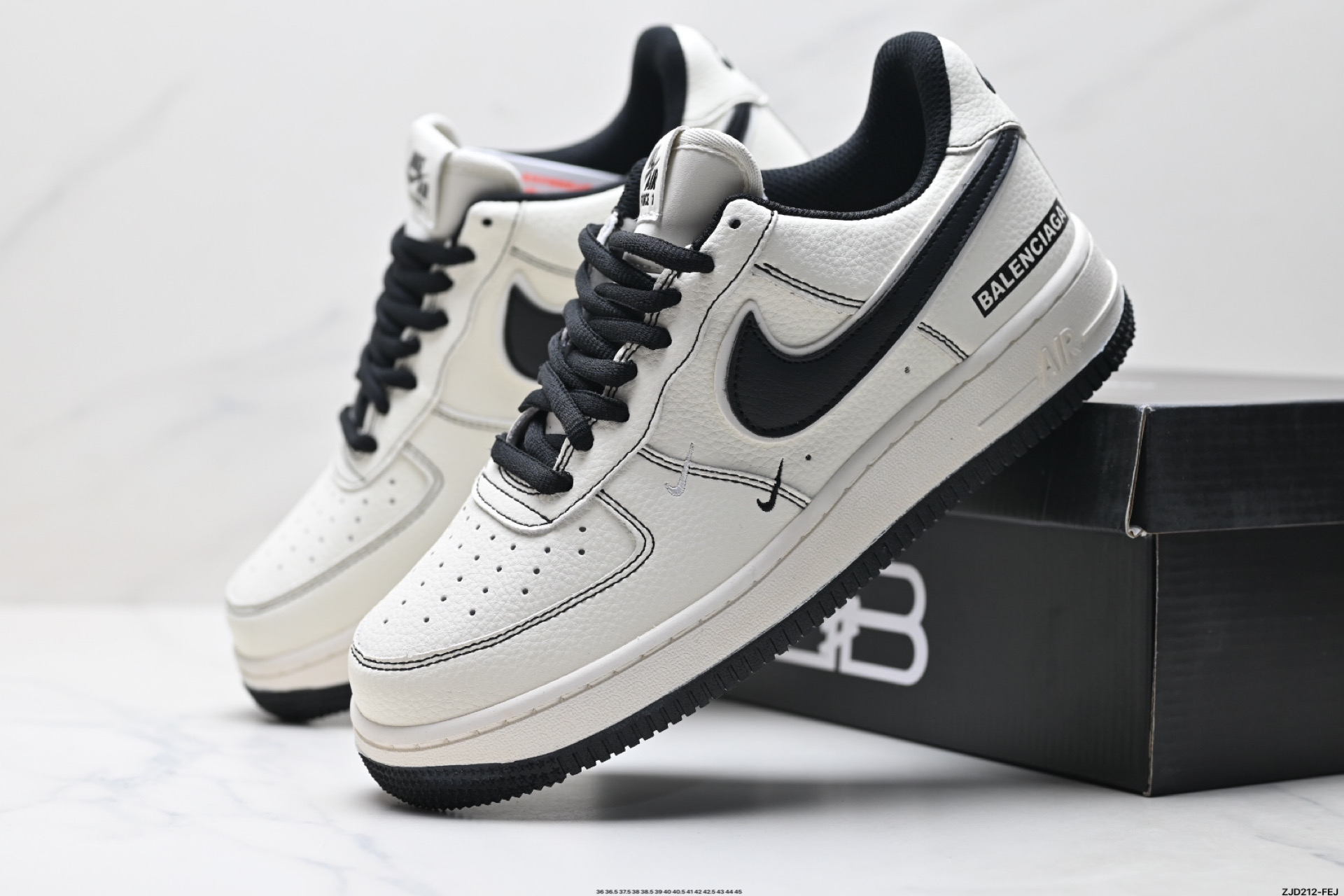 NIKE AIR FORCE 1‘07 LV8 FR0538-090